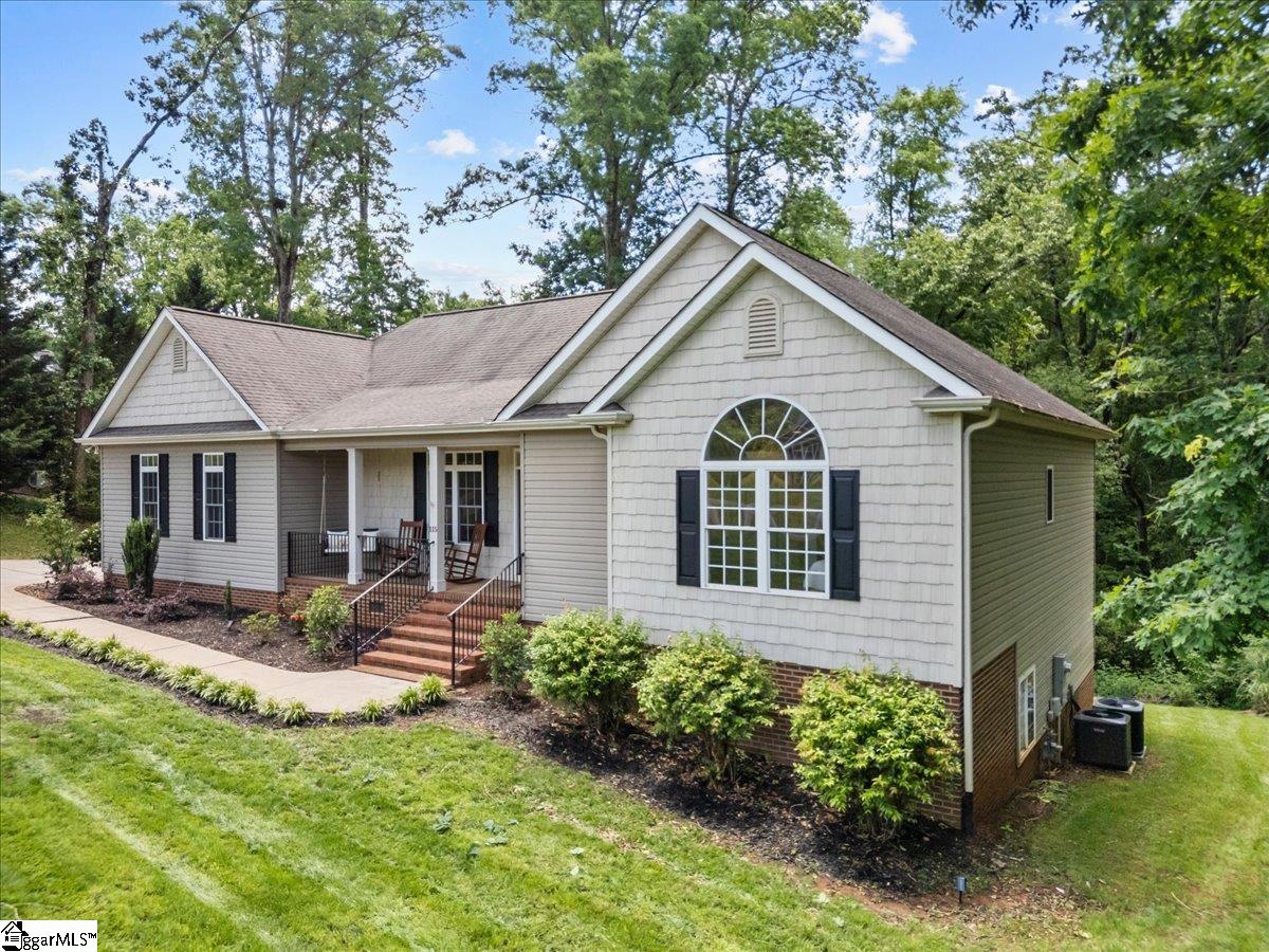 115 Woods Way Anderson, SC 29625