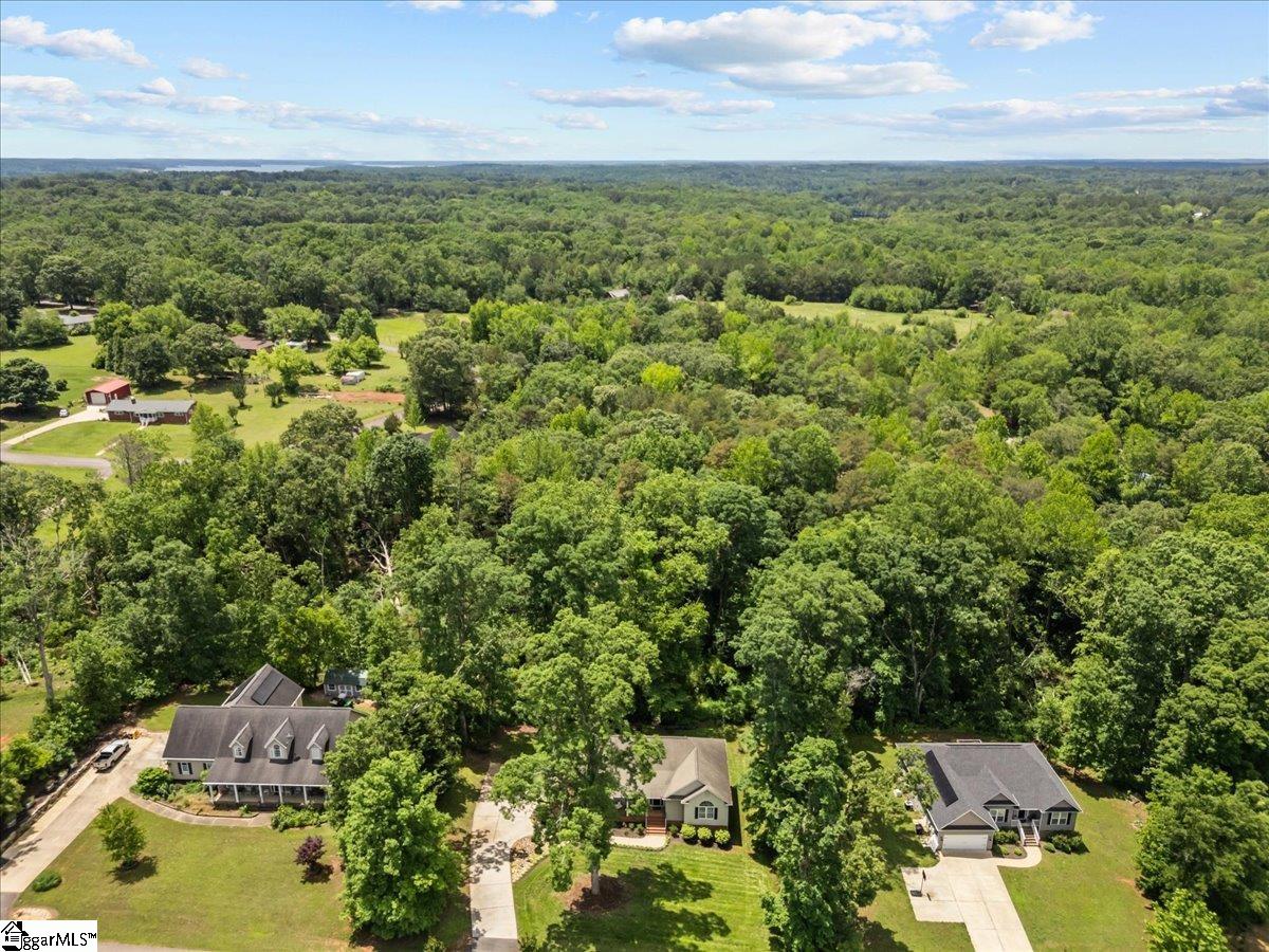 115 Woods Way Anderson, SC 29625