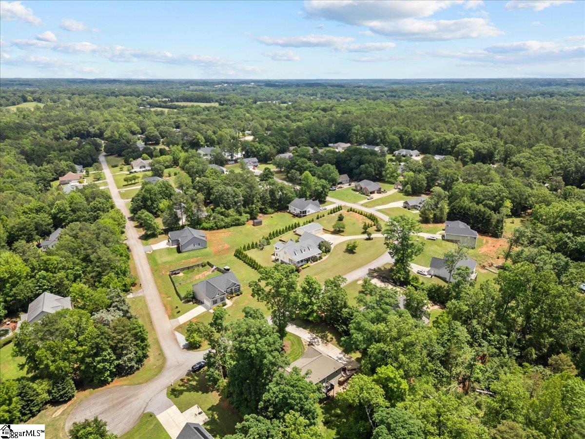 115 Woods Way Anderson, SC 29625