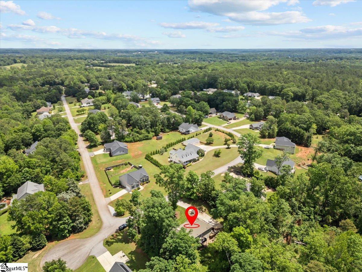 115 Woods Way Anderson, SC 29625