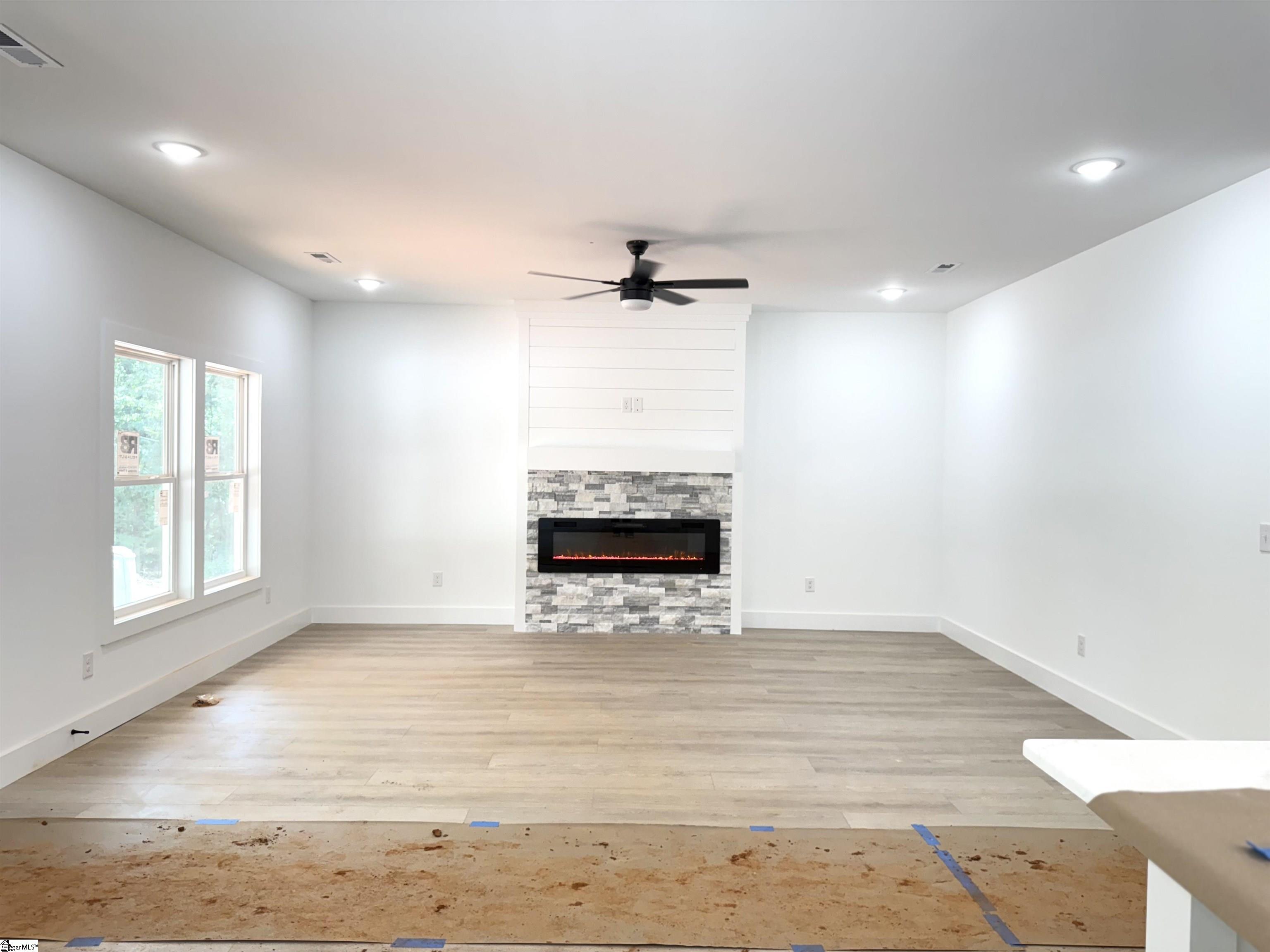 395 Wynette Way Inman, SC 29349