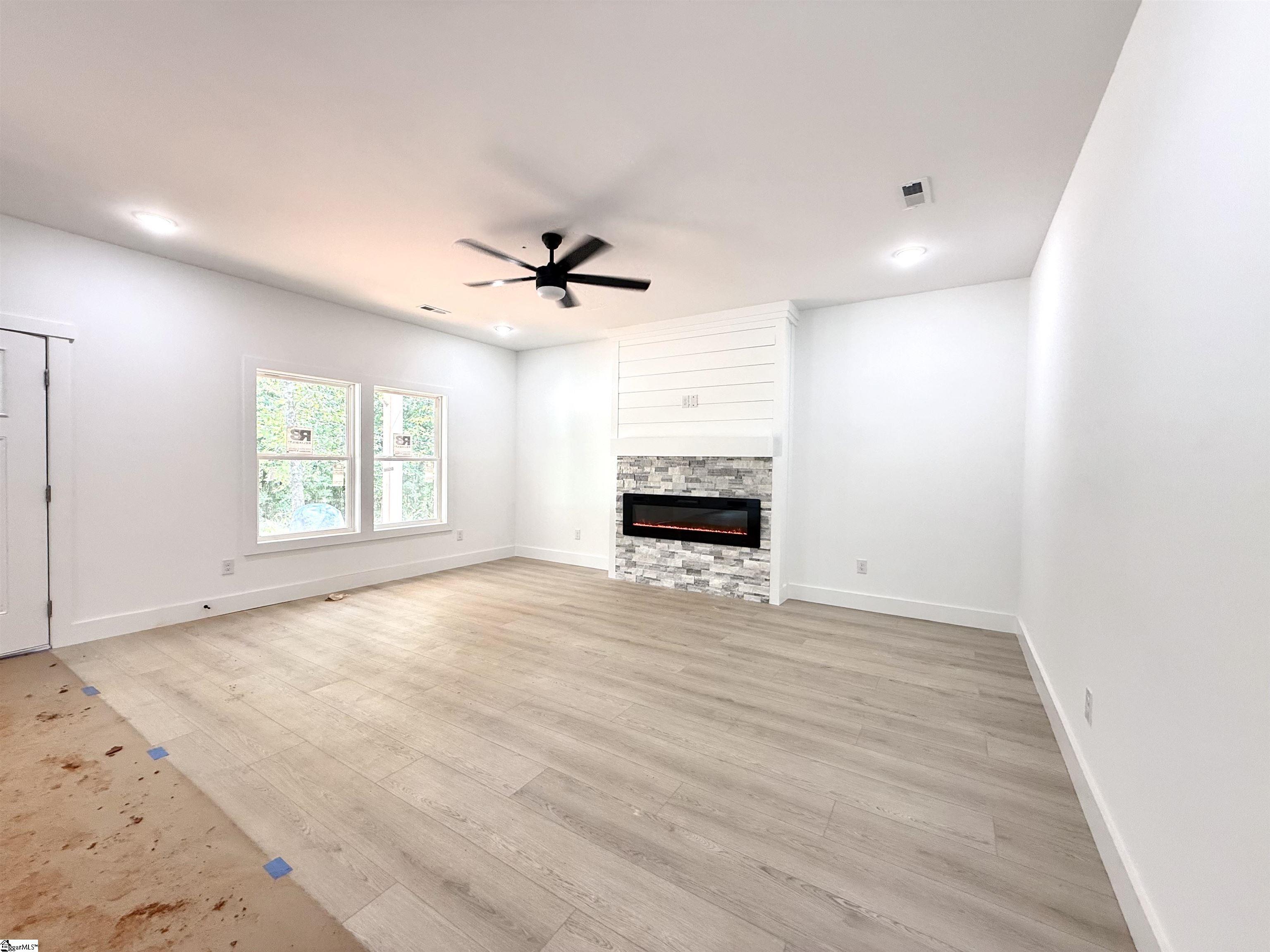 395 Wynette Way Inman, SC 29349