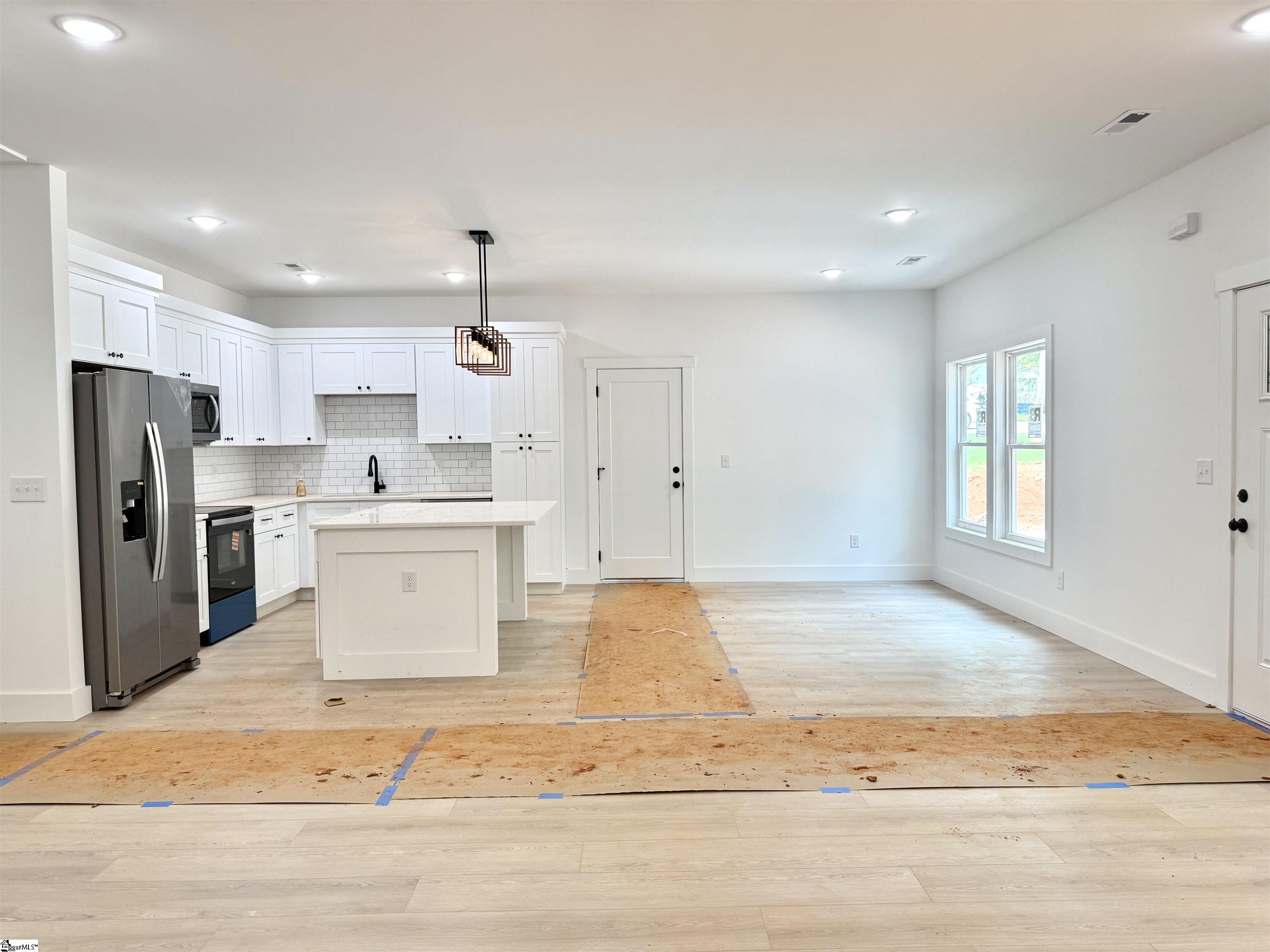 395 Wynette Way Inman, SC 29349