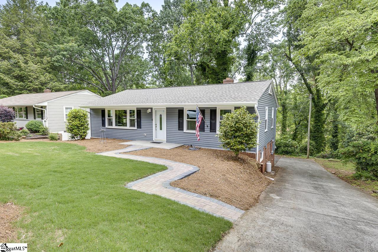 40 Kirkwood Lane Greenville, SC 29607