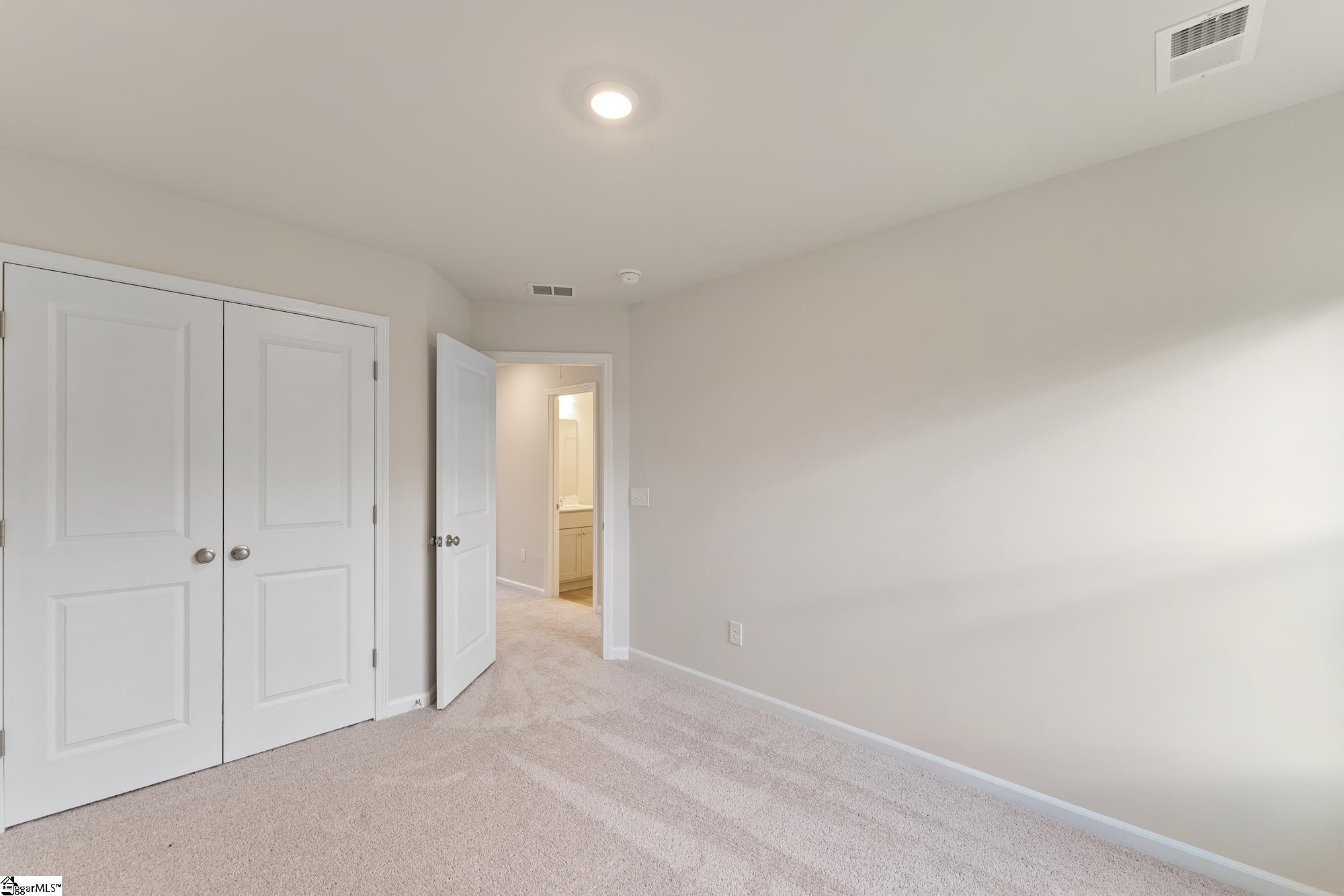 102 Denham Drive Taylors, SC 29687