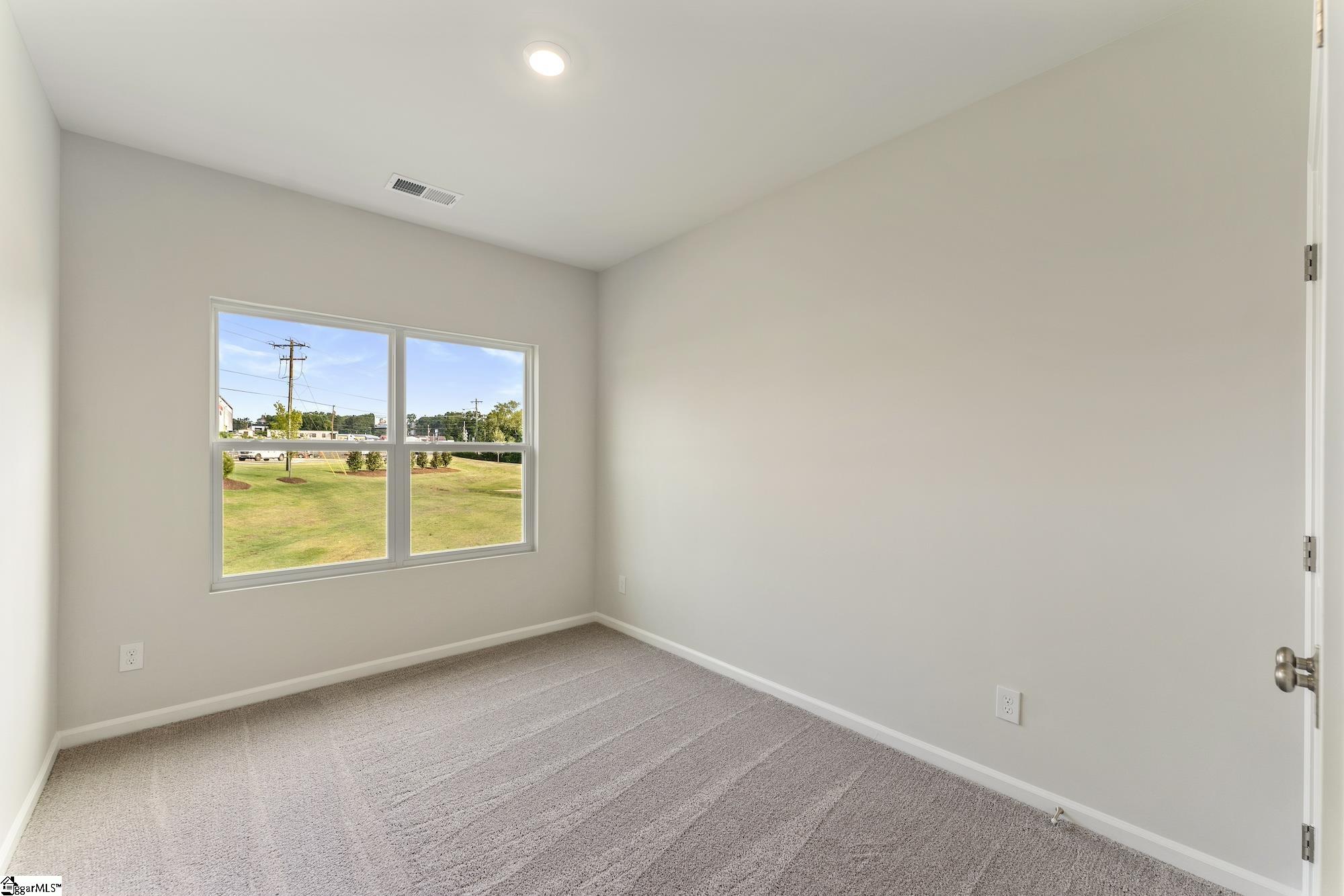15 Nonnington Way Taylors, SC 29687