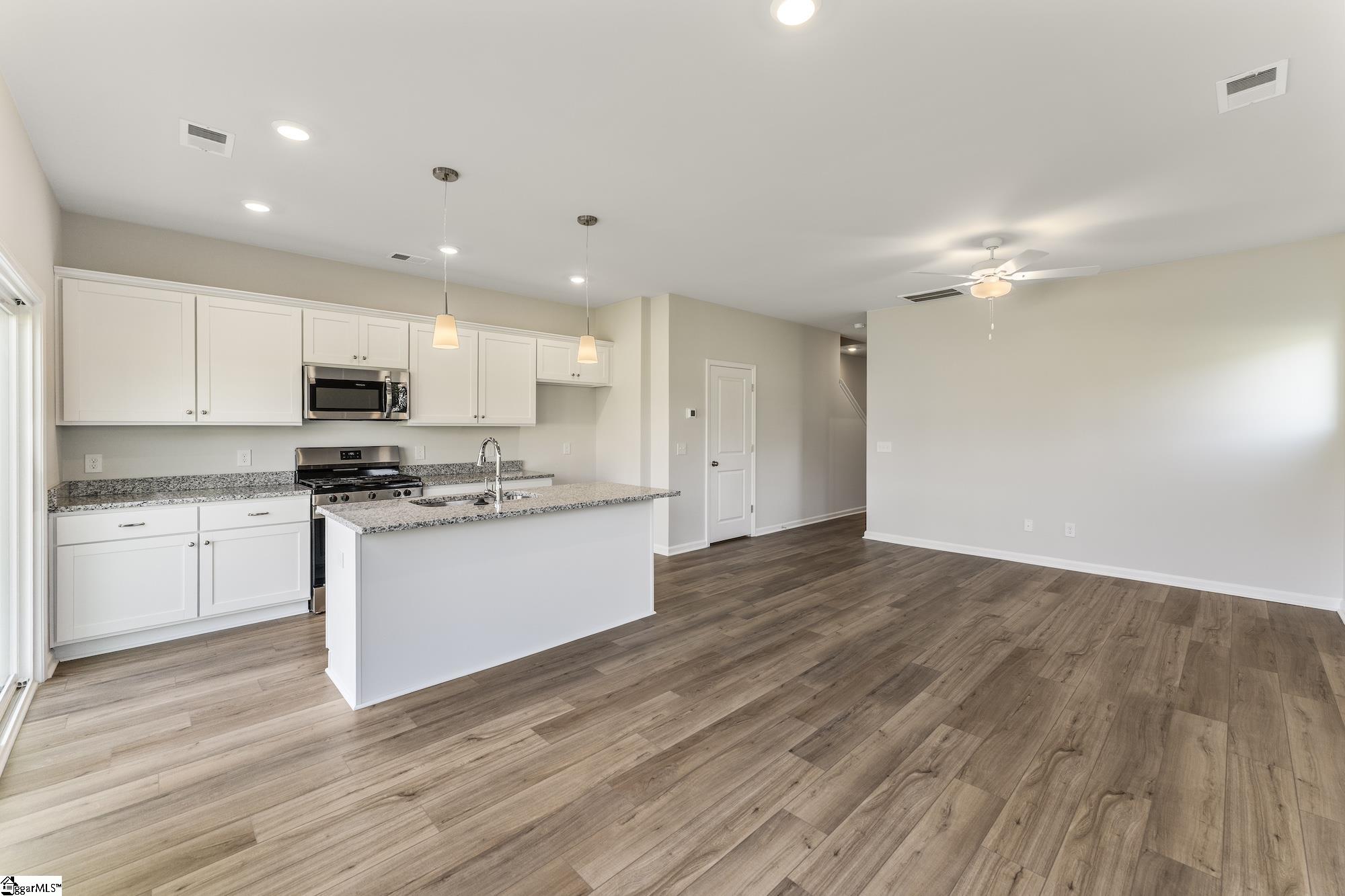 15 Nonnington Way Taylors, SC 29687