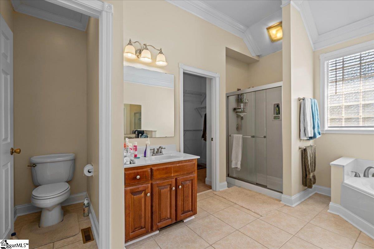449 Crepe Myrtle Drive Greer, SC 29651