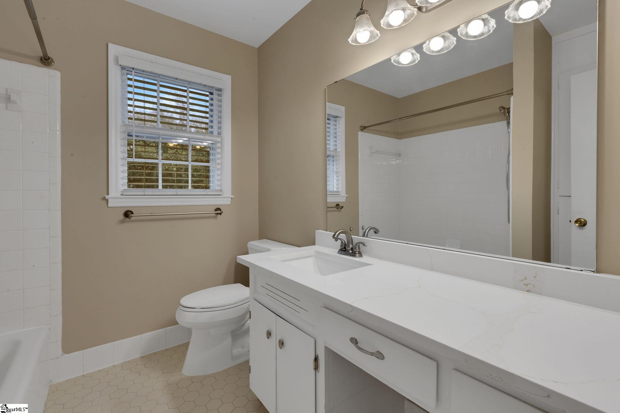 815 Edwards Road UNIT Unit 48 Greenville, SC 29615