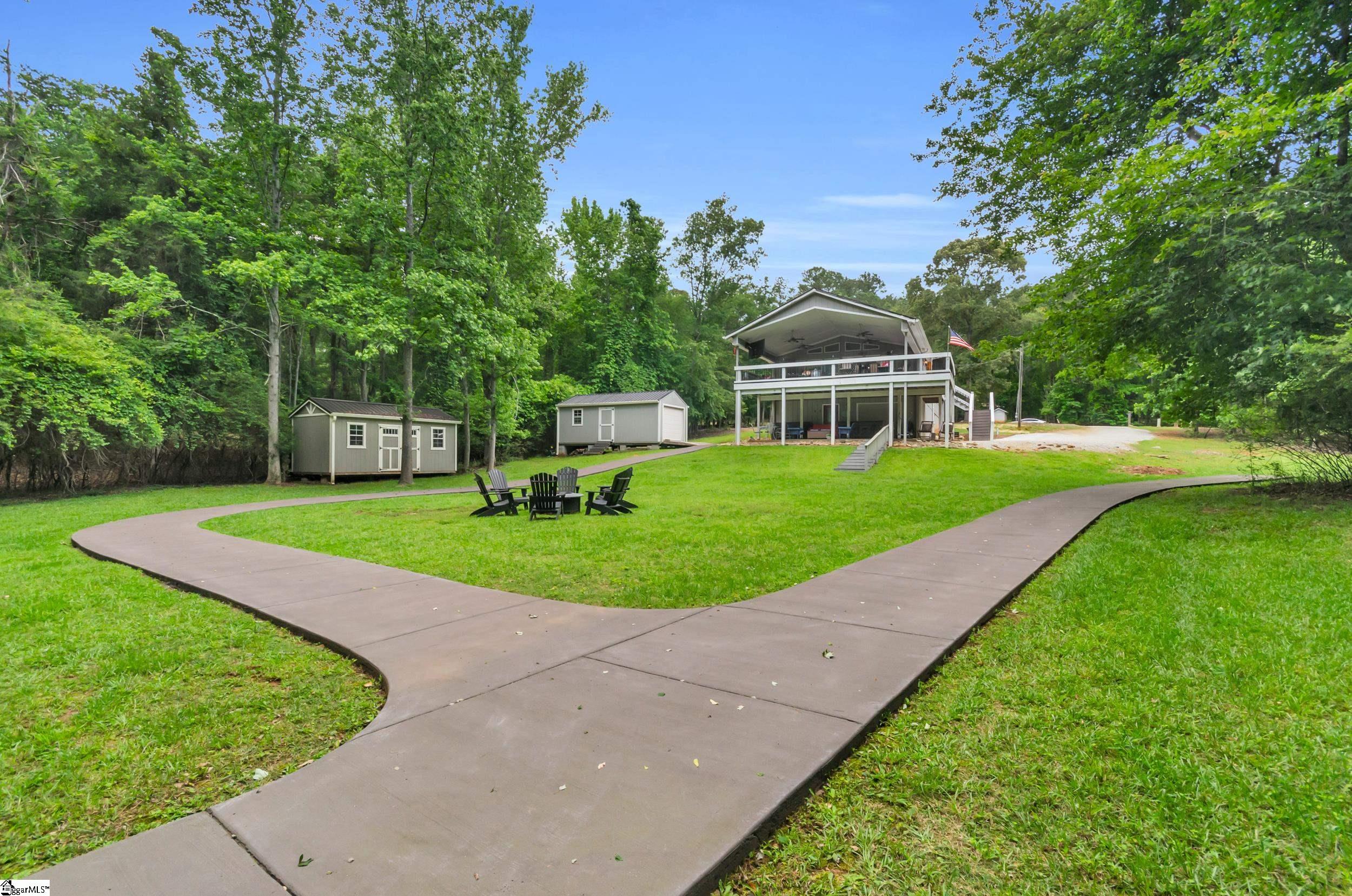 47 Rabbit Run Hartwell, GA 30643