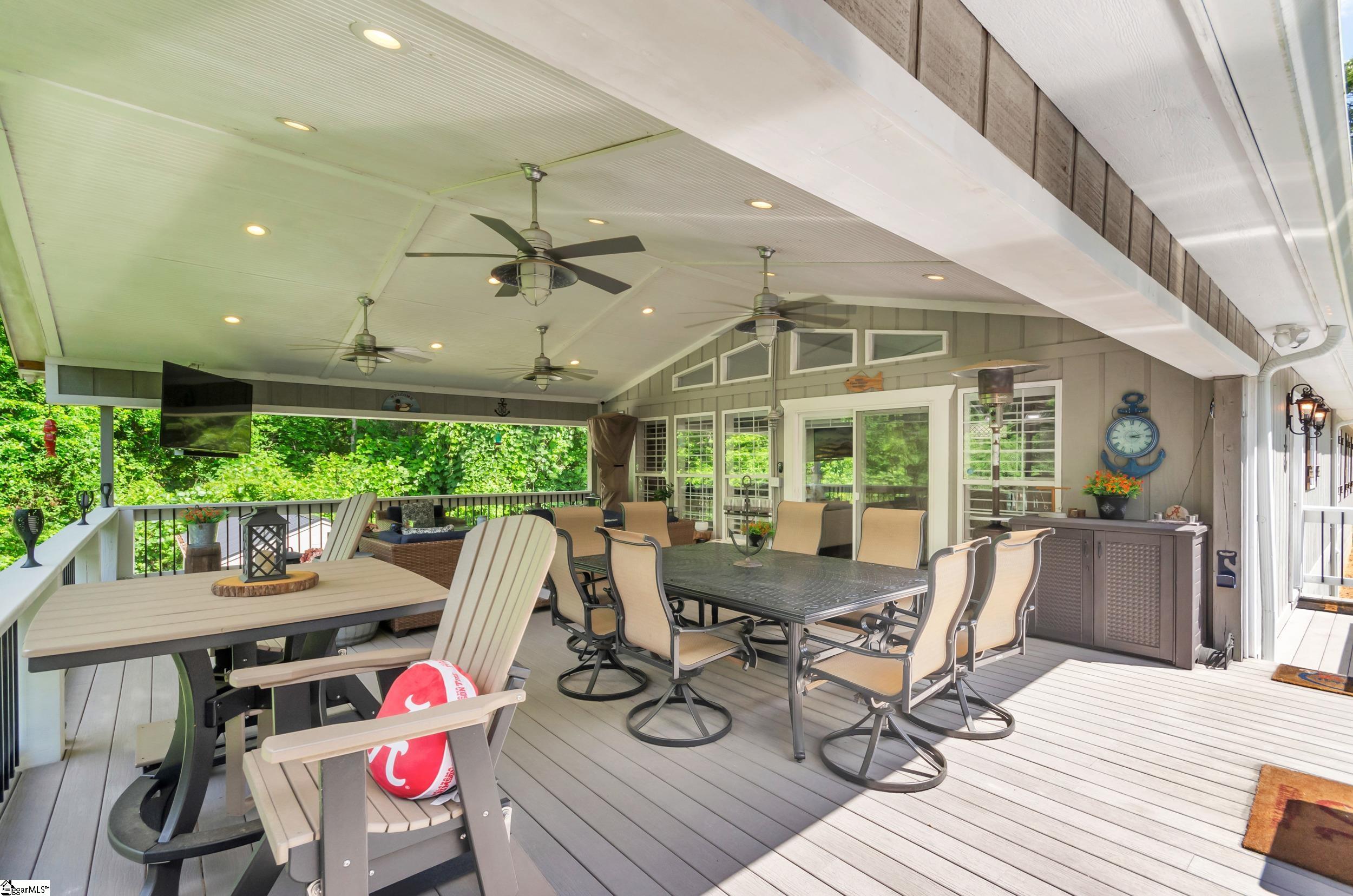 47 Rabbit Run Hartwell, GA 30643