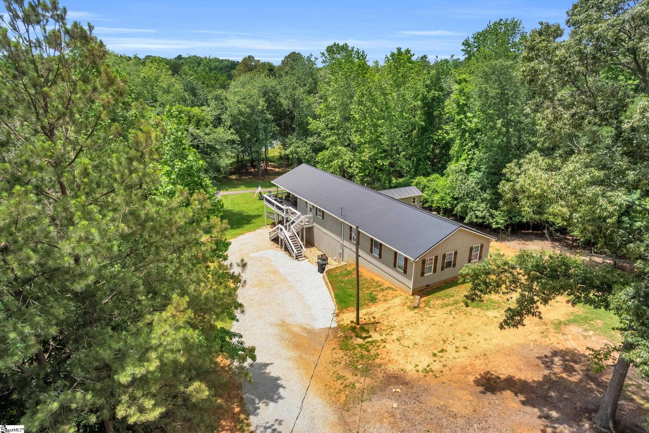 47 Rabbit Run Hartwell, GA 30643