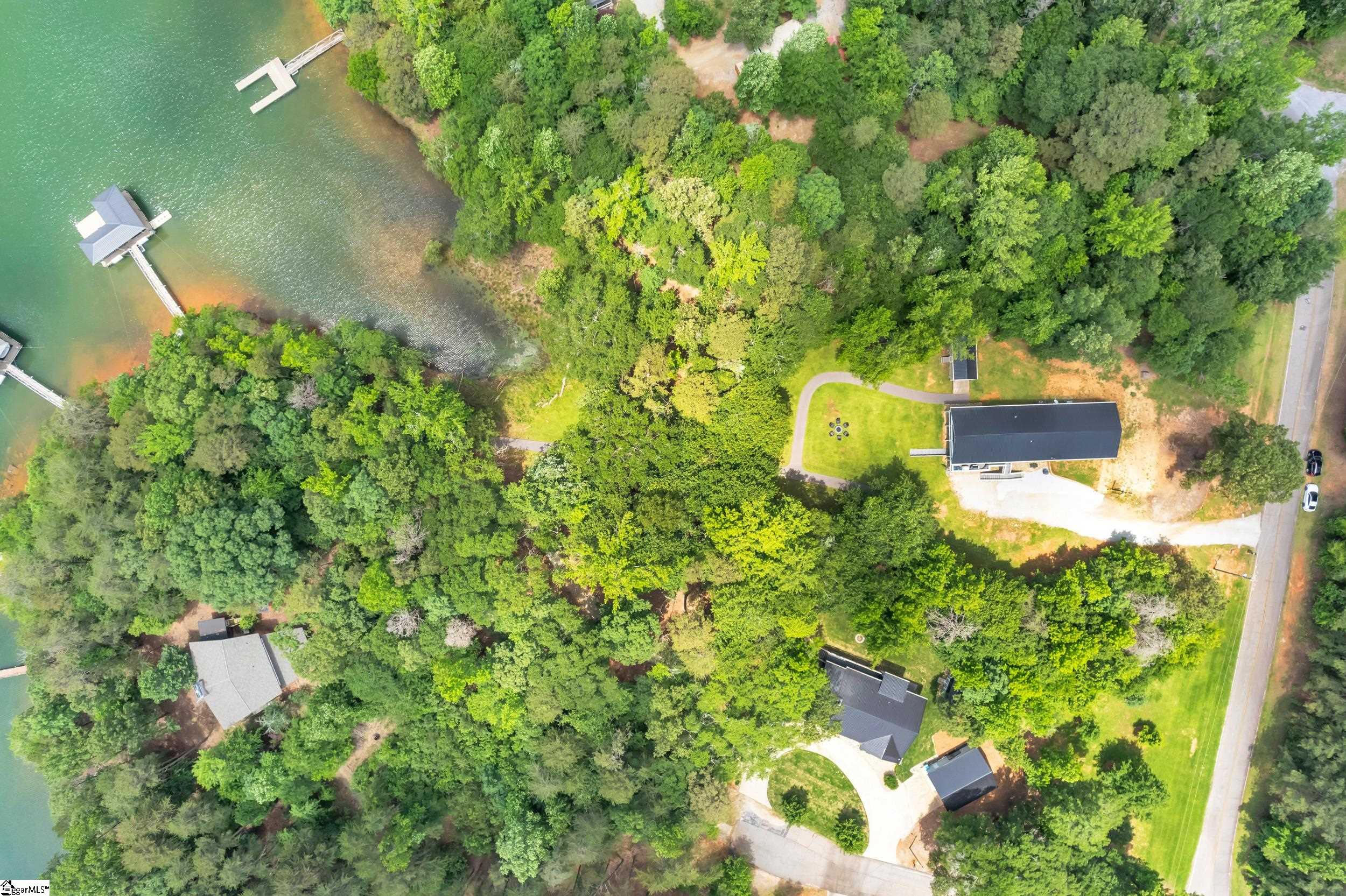 47 Rabbit Run Hartwell, GA 30643