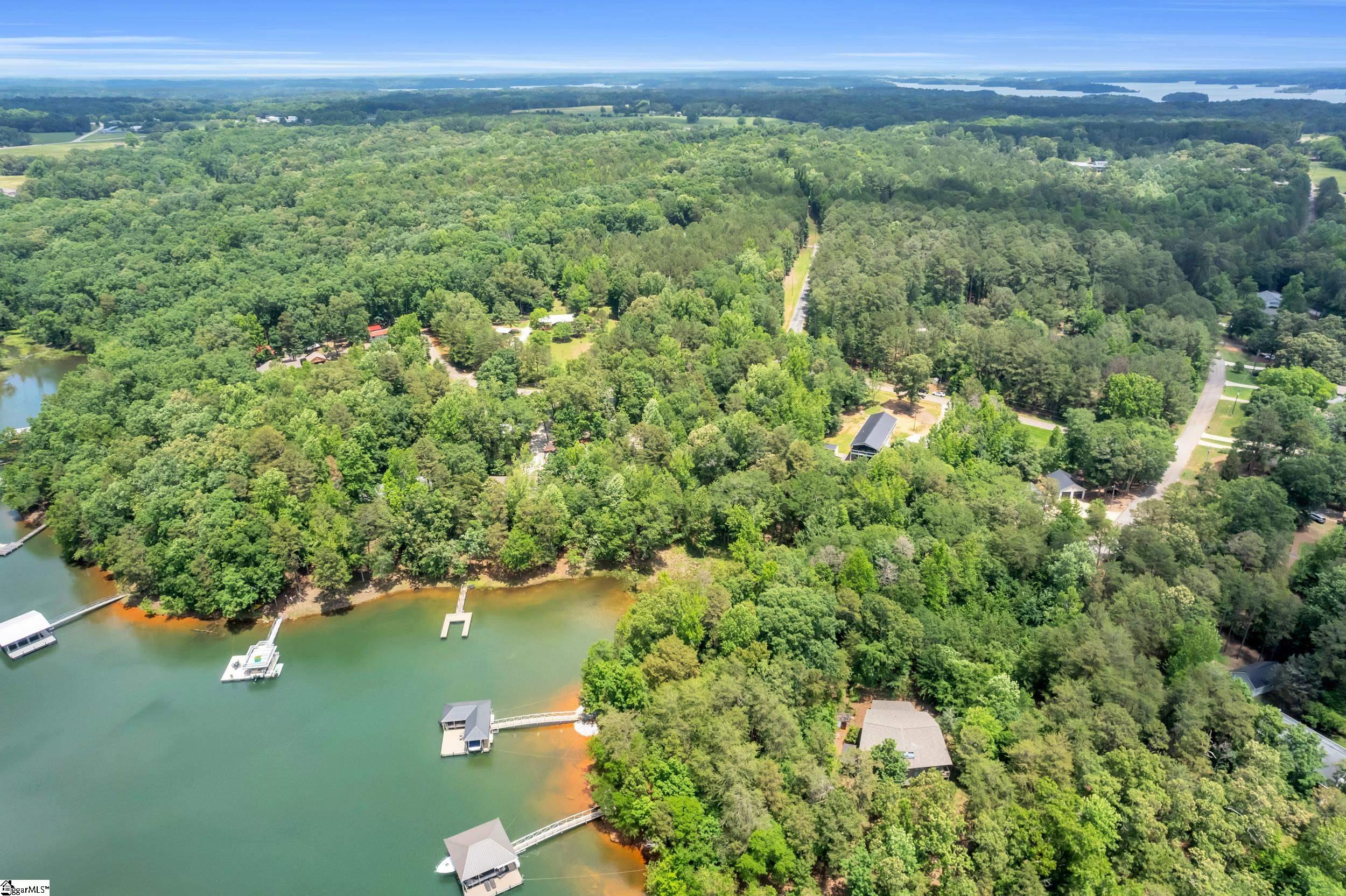 47 Rabbit Run Hartwell, GA 30643
