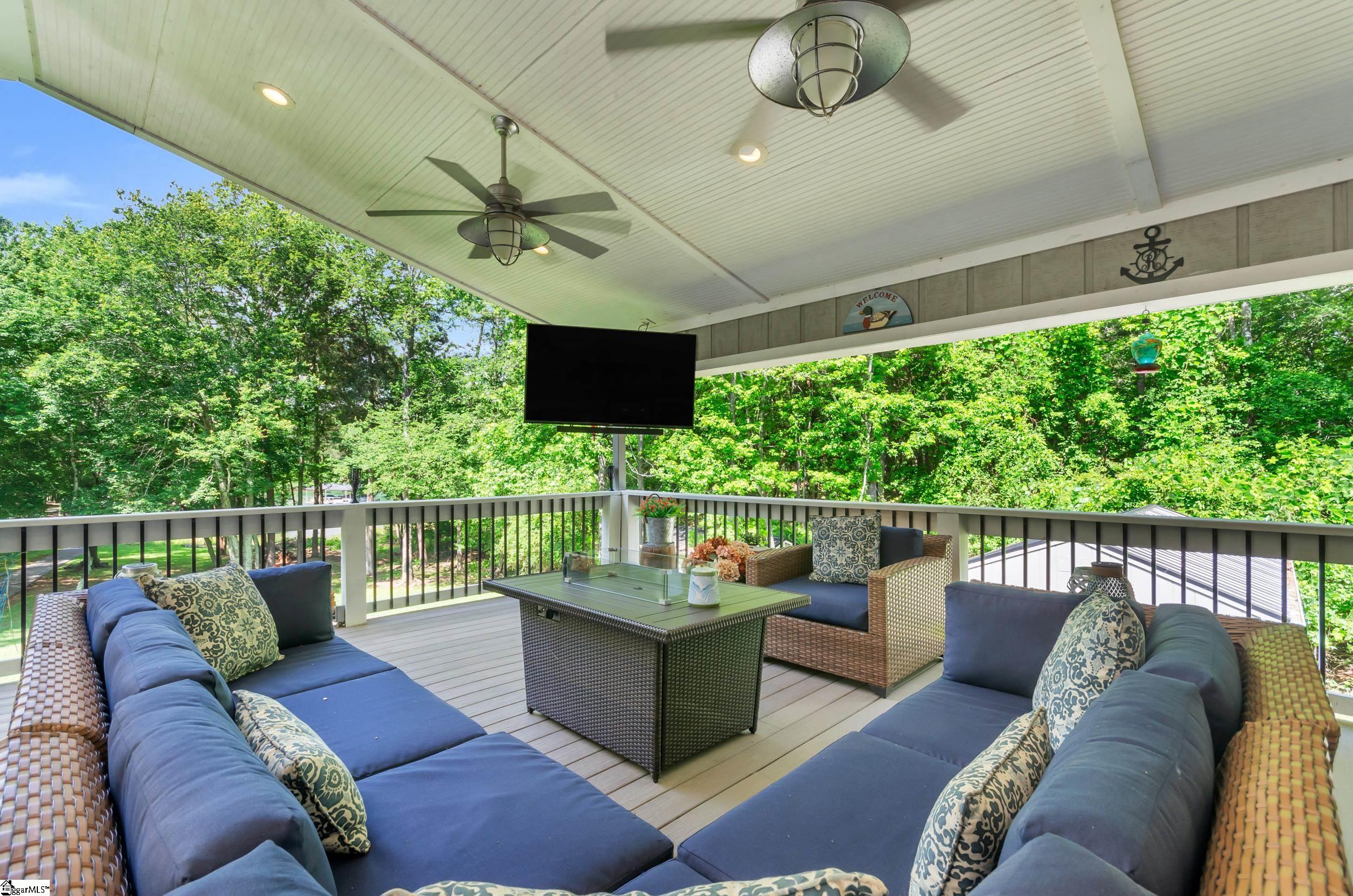 47 Rabbit Run Hartwell, GA 30643