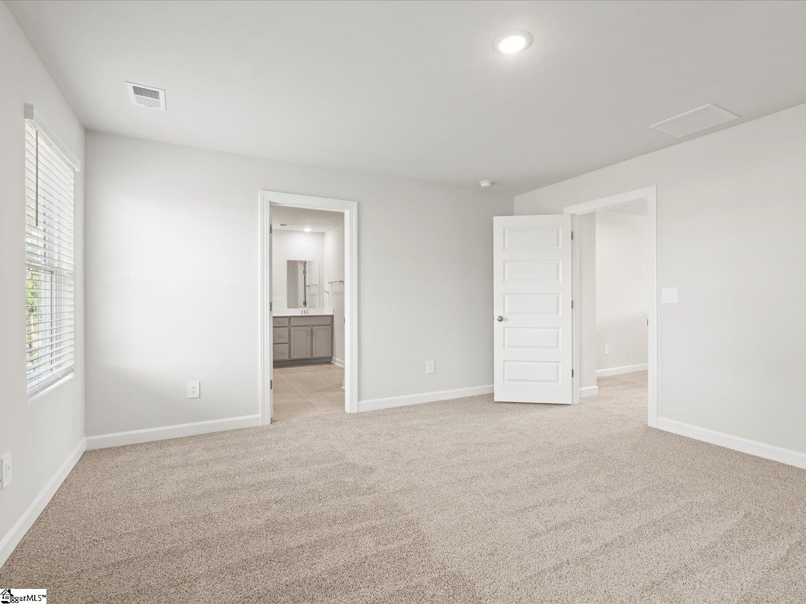 129 Gardner Avenue Gray Court, SC 29645
