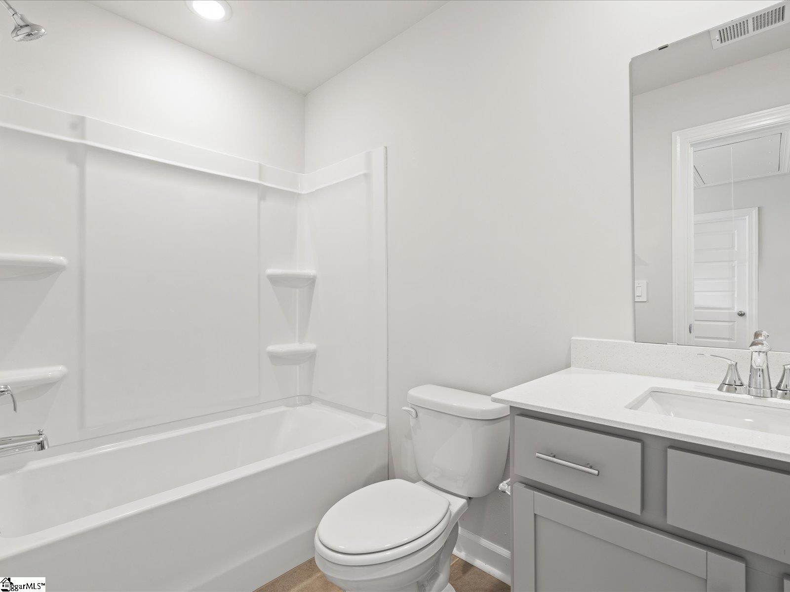 129 Gardner Avenue Gray Court, SC 29645