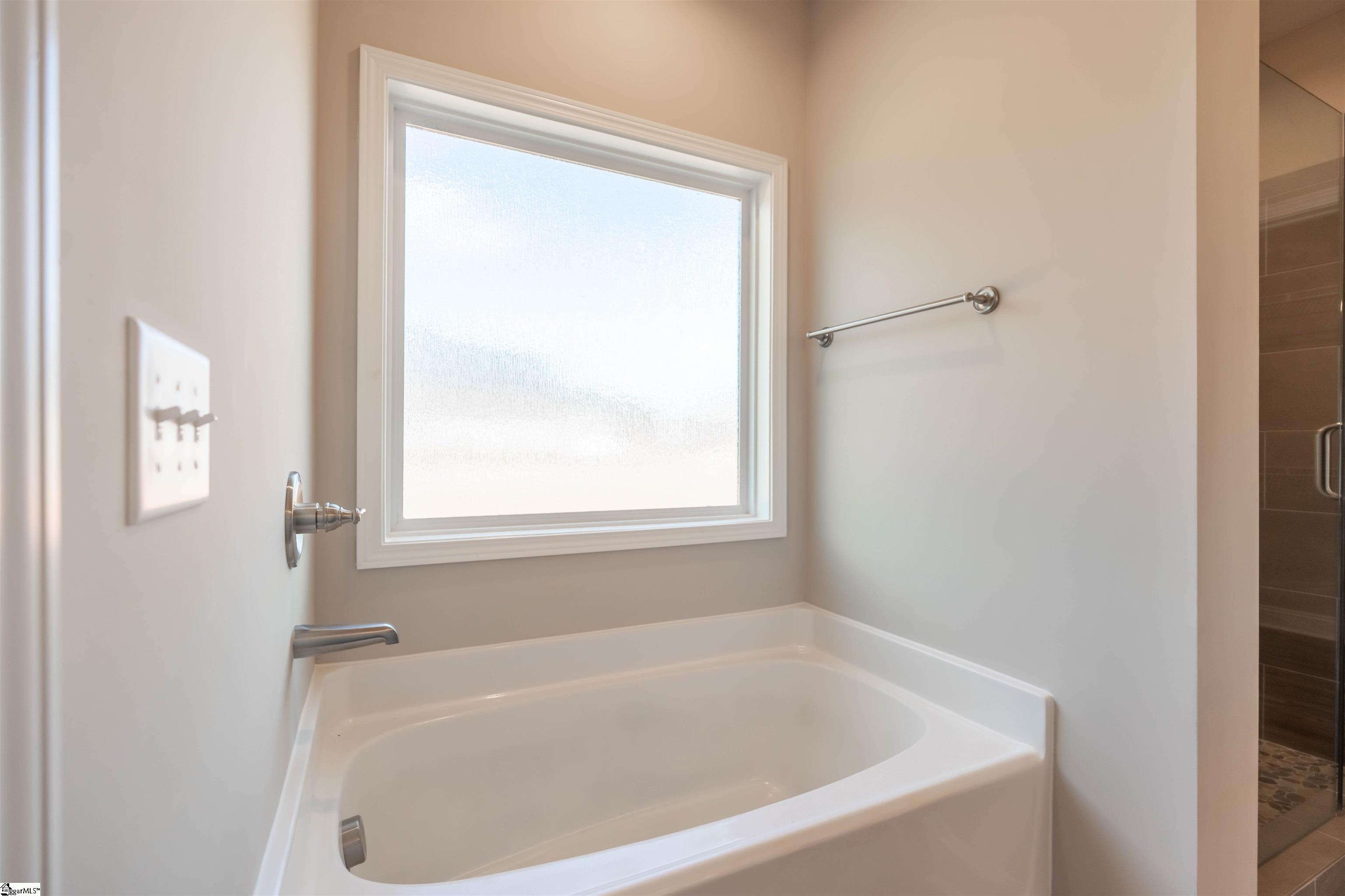 108 Willett Trail Taylors, SC 29687