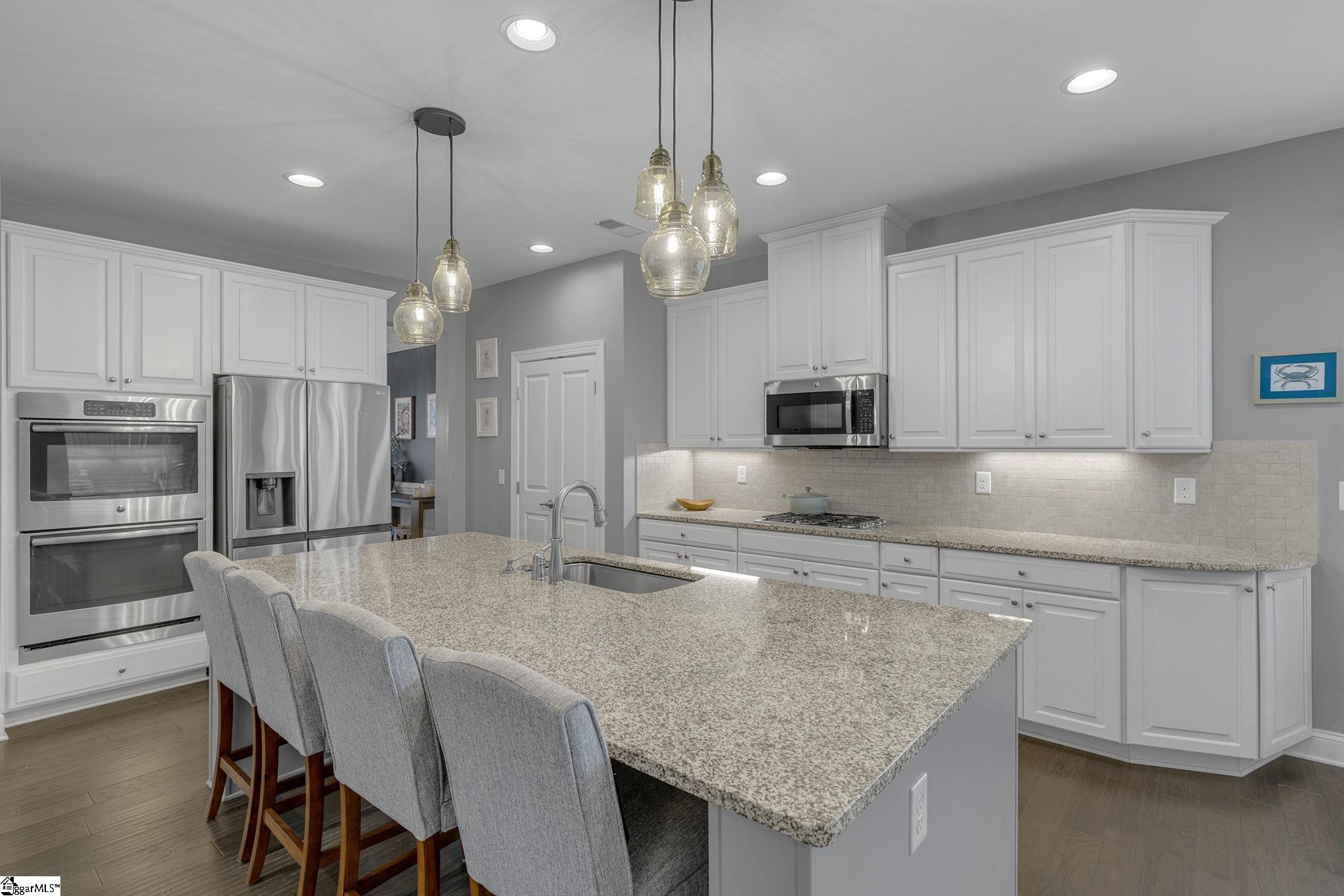 329 Algonquin Trail Greenville, SC 29607