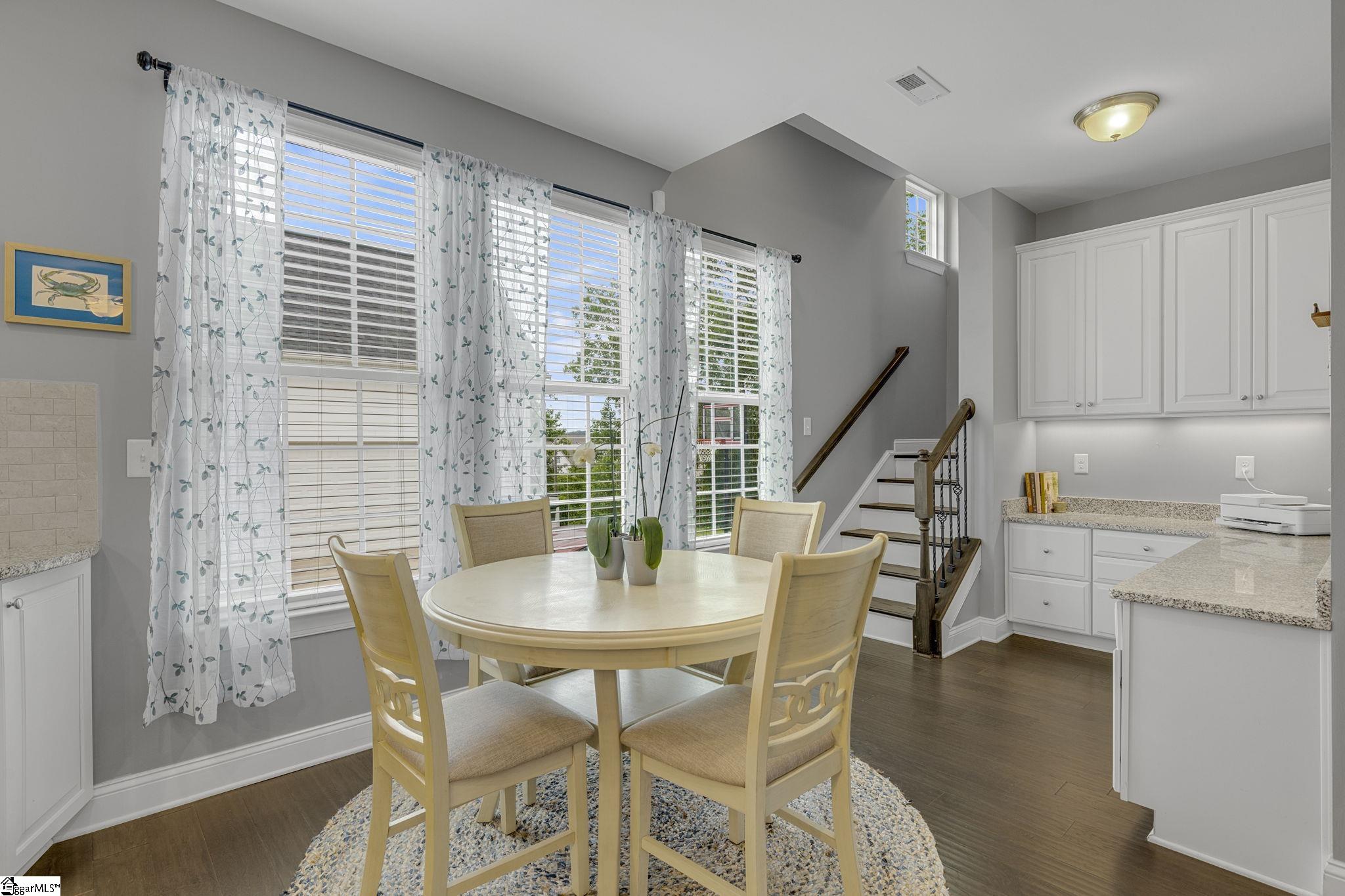 329 Algonquin Trail Greenville, SC 29607