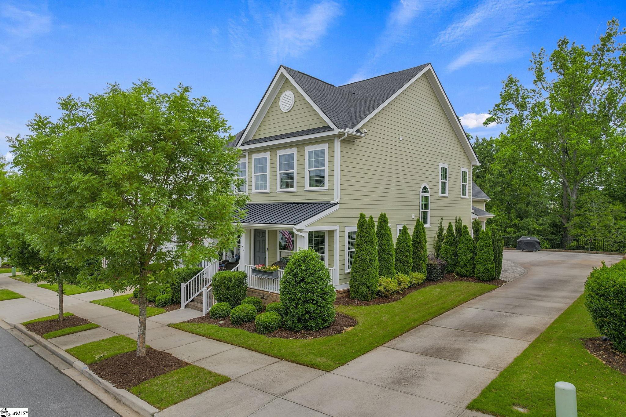 329 Algonquin Trail Greenville, SC 29607