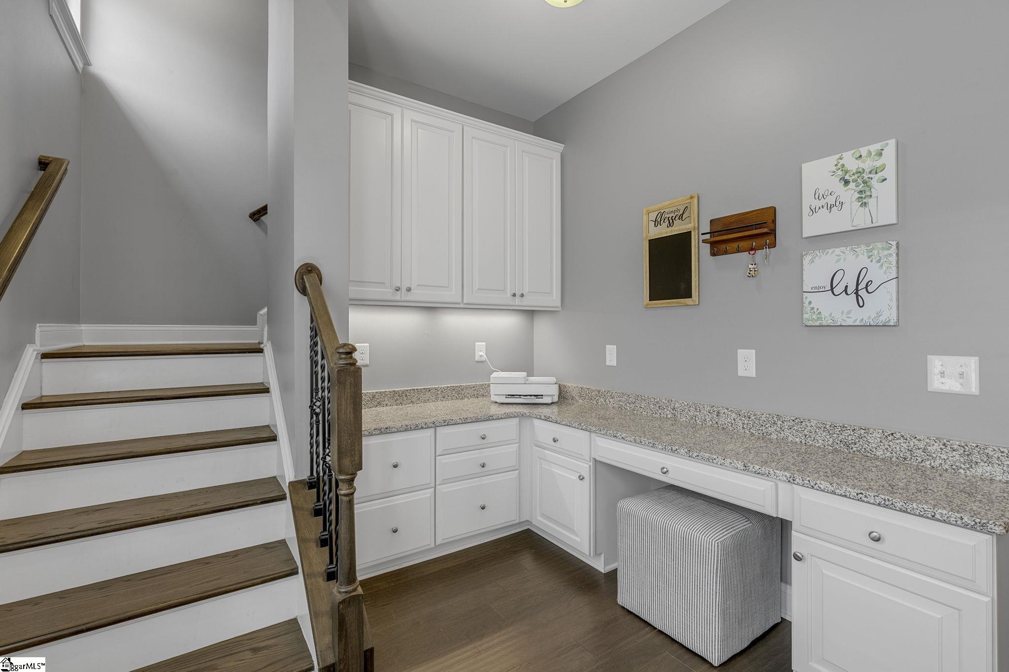 329 Algonquin Trail Greenville, SC 29607