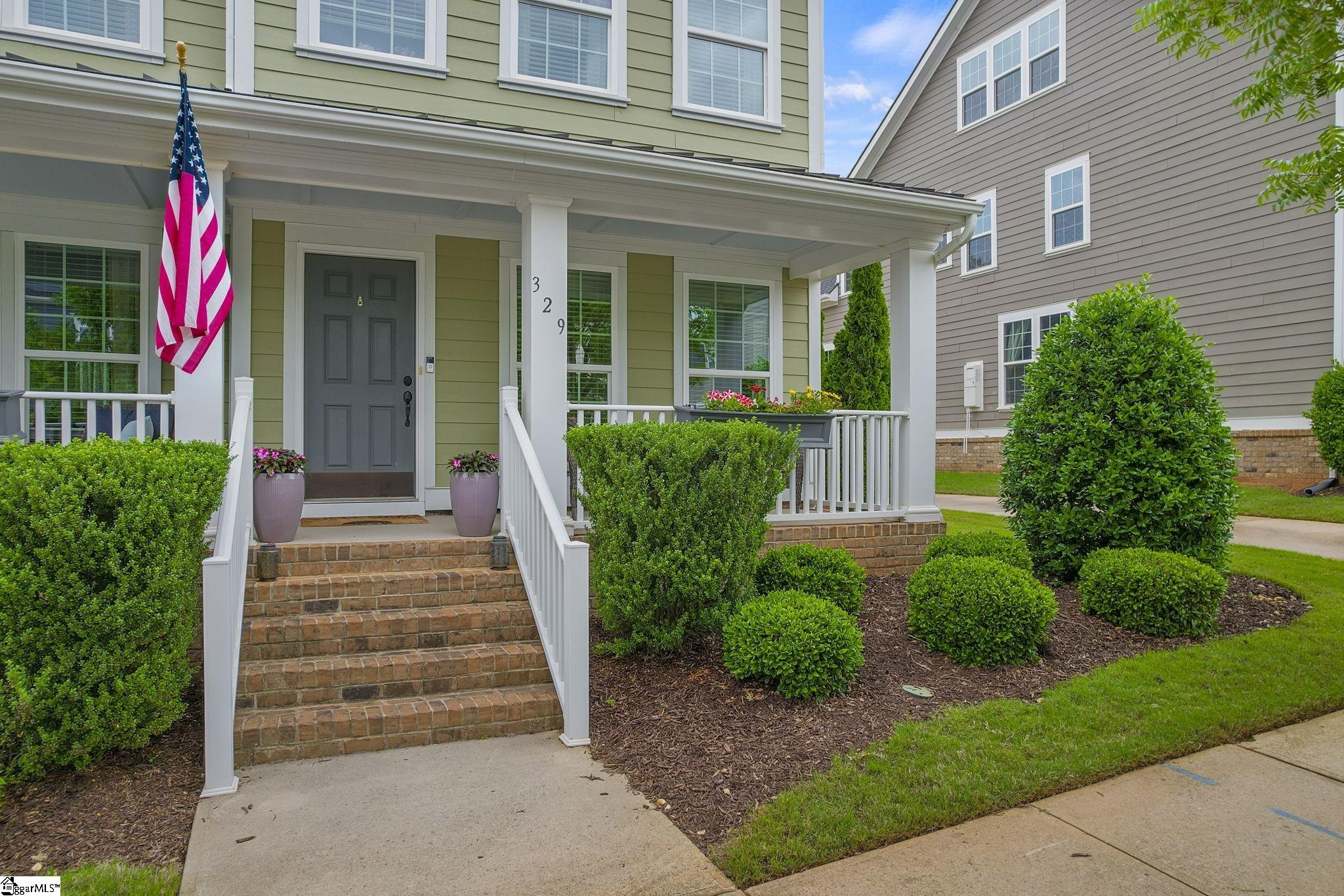 329 Algonquin Trail Greenville, SC 29607