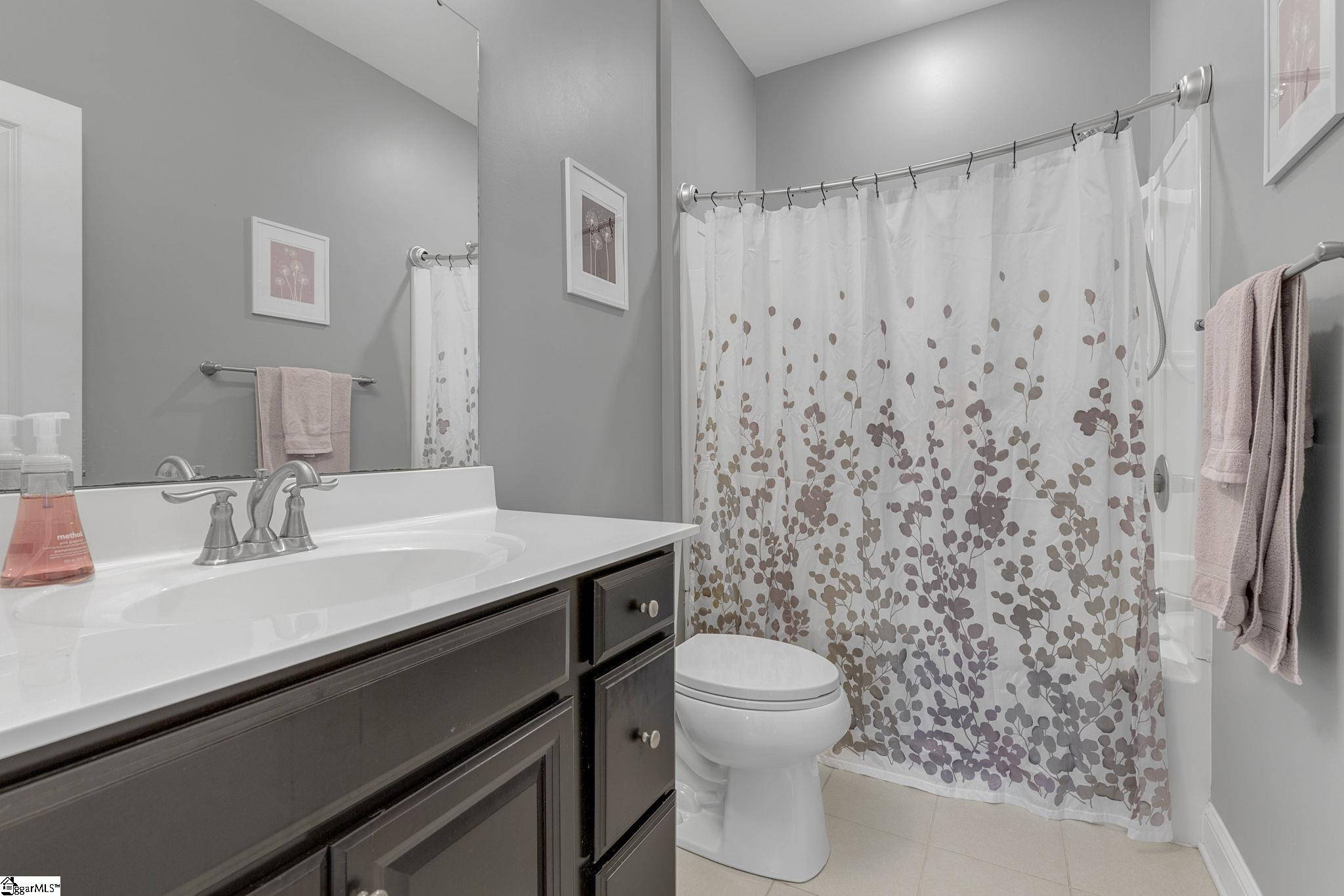 329 Algonquin Trail Greenville, SC 29607