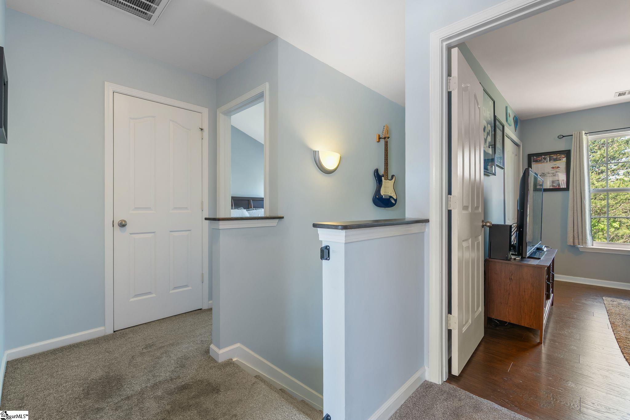 9 Hollow Tree Way Greenville, SC 29605-6430
