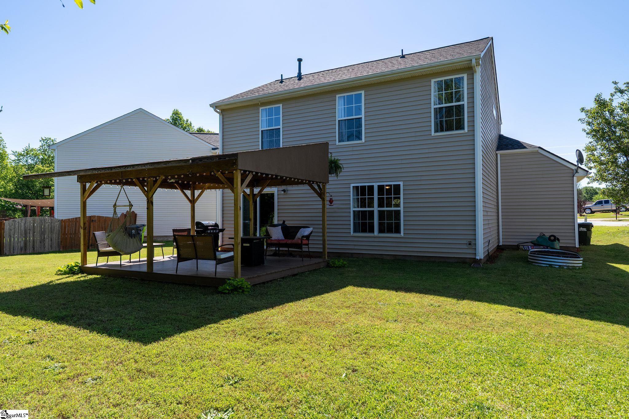 9 Hollow Tree Way Greenville, SC 29605-6430