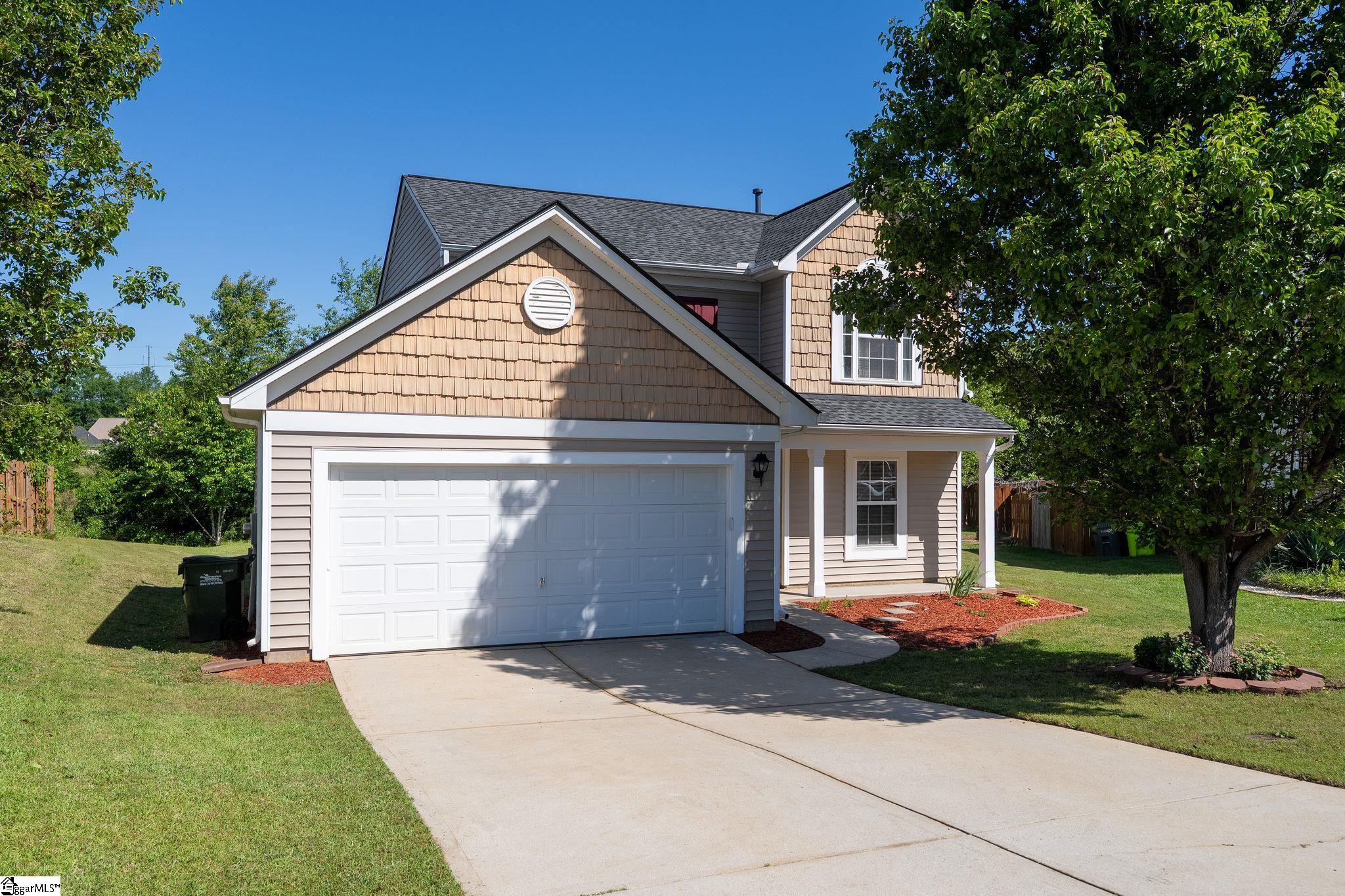 9 Hollow Tree Way Greenville, SC 29605-6430