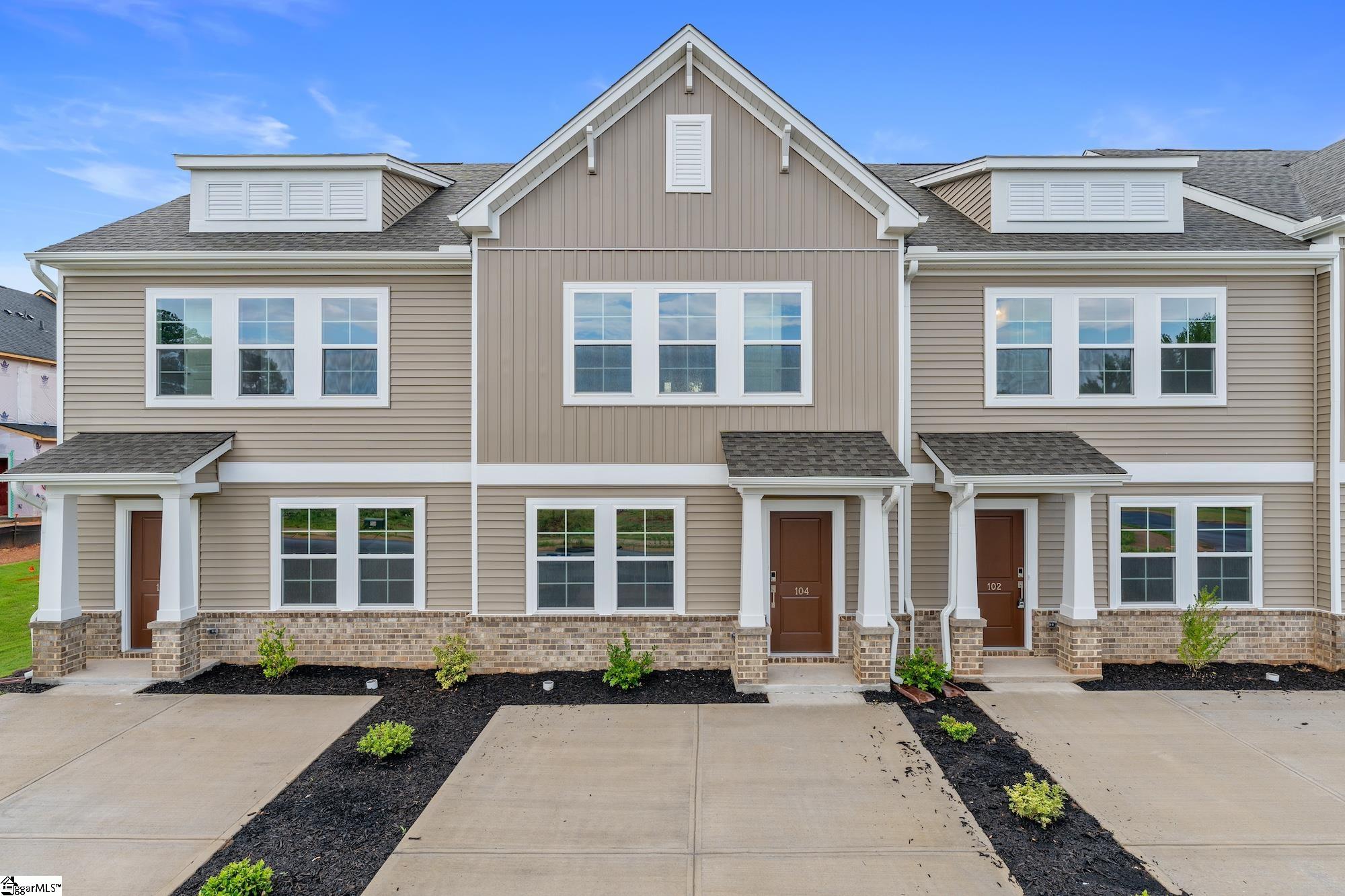 104 Denham Drive Taylors, SC 29687