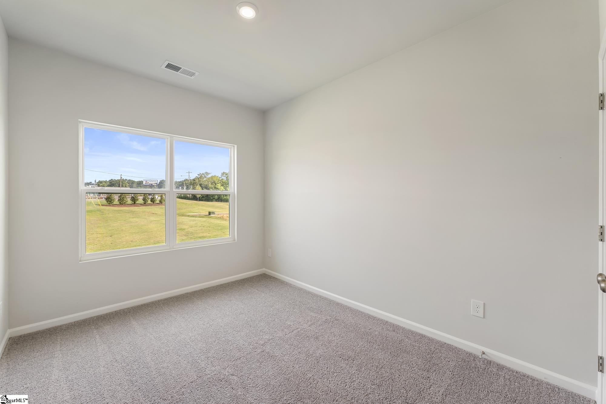 17 Nonnington Way Taylors, SC 29687