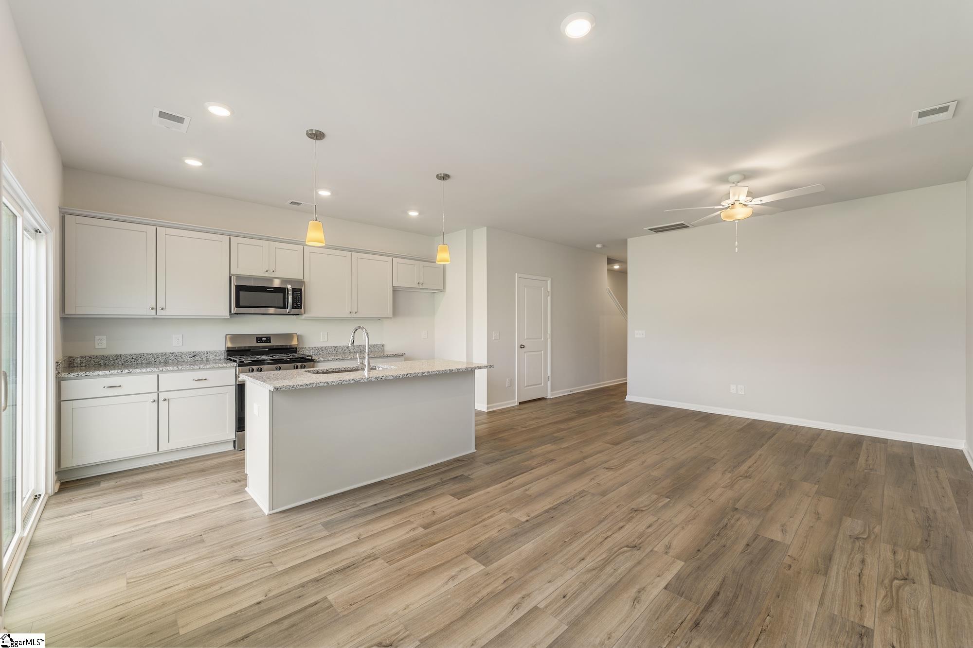 17 Nonnington Way Taylors, SC 29687