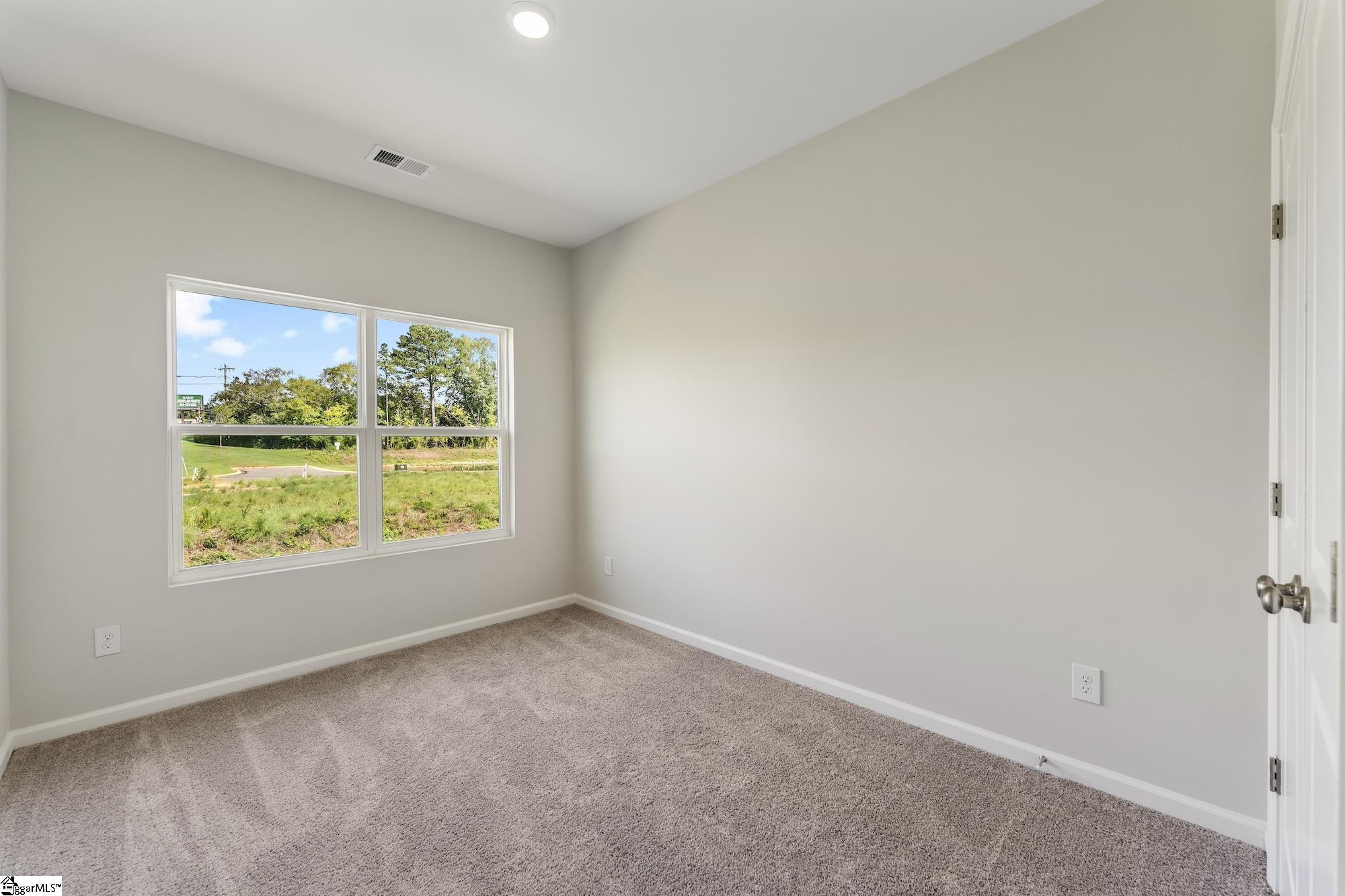 27 Nonnington Way Taylors, SC 29687