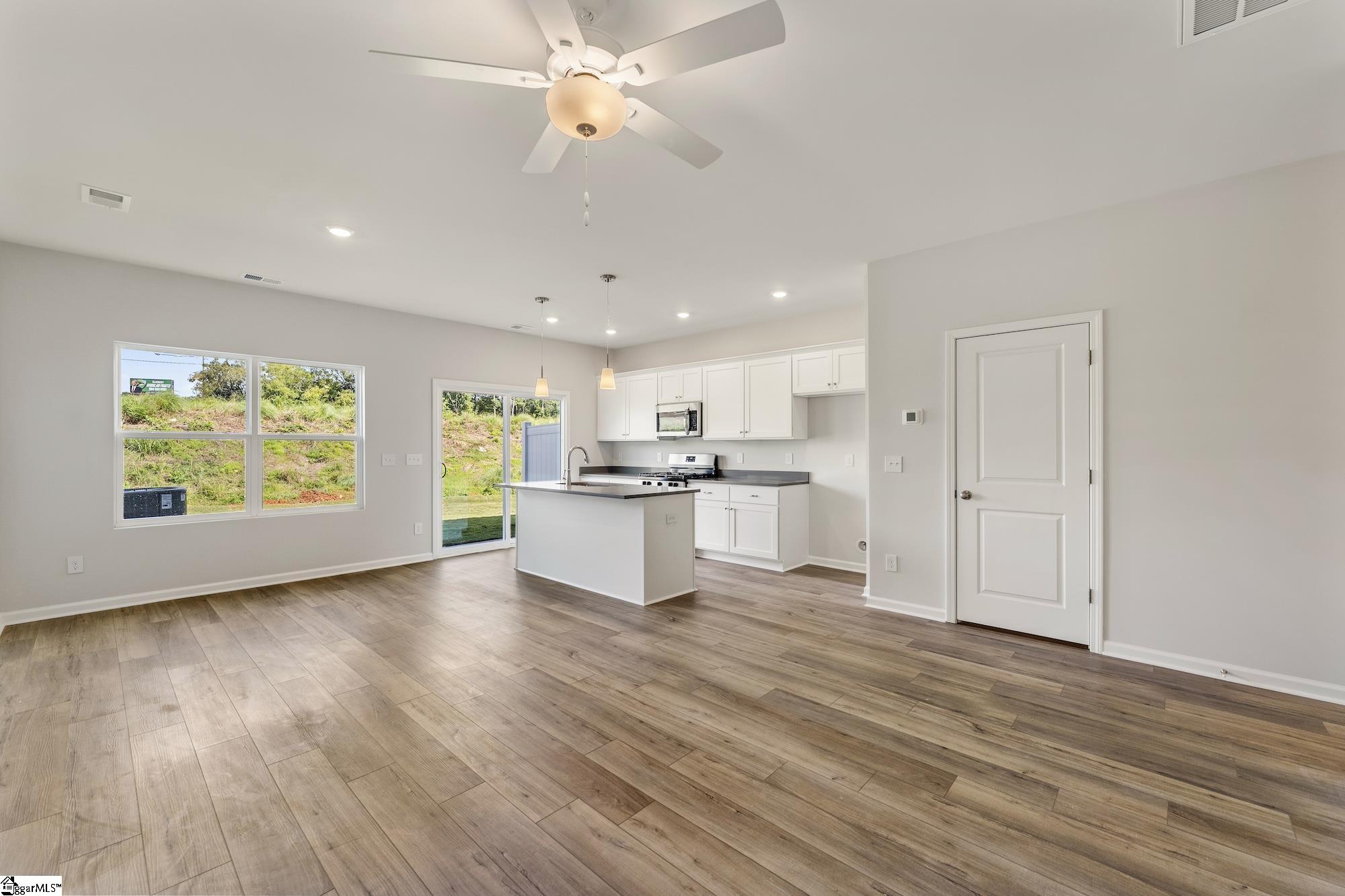 27 Nonnington Way Taylors, SC 29687
