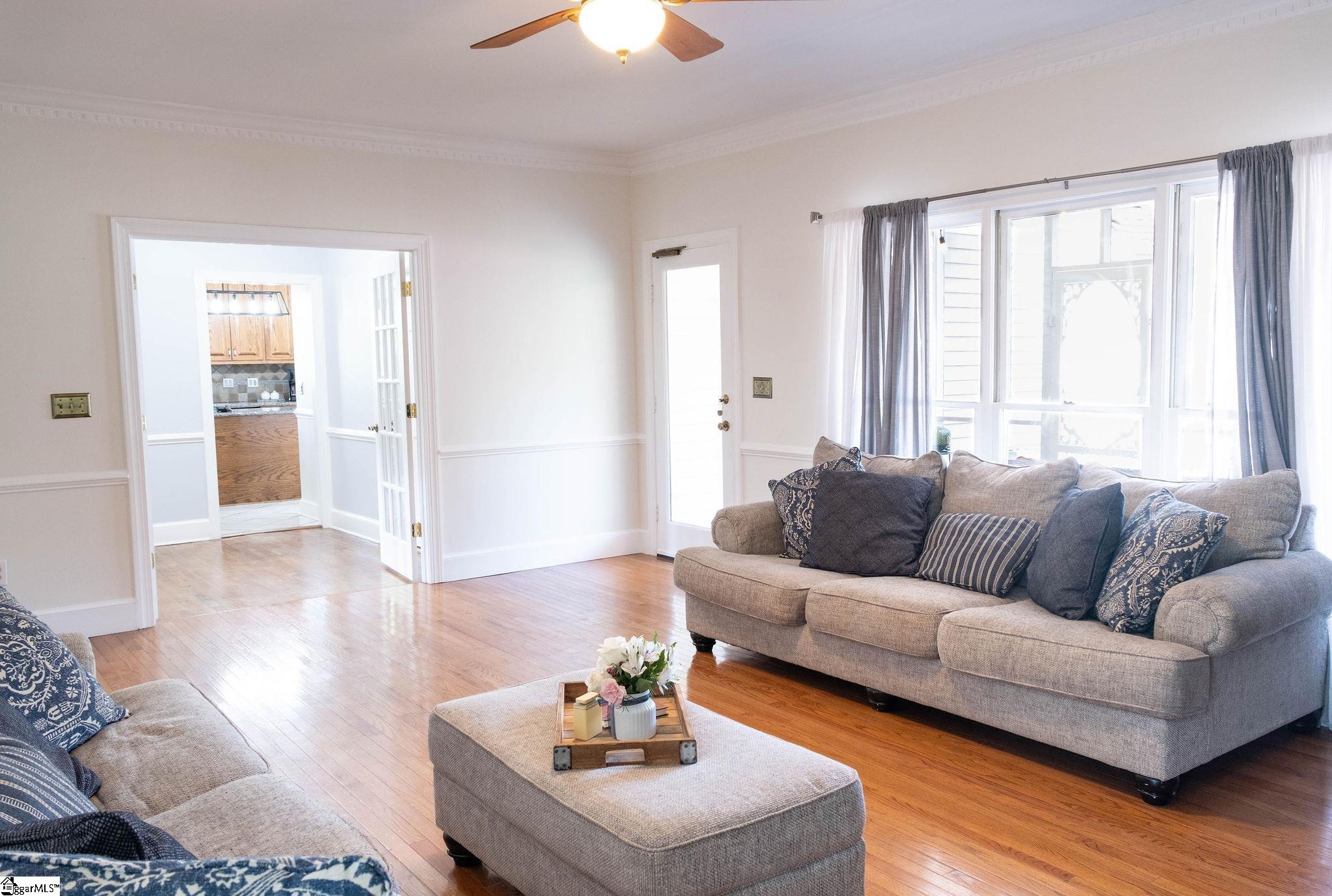 106 Knoll Creek Drive Simpsonville, SC 29680