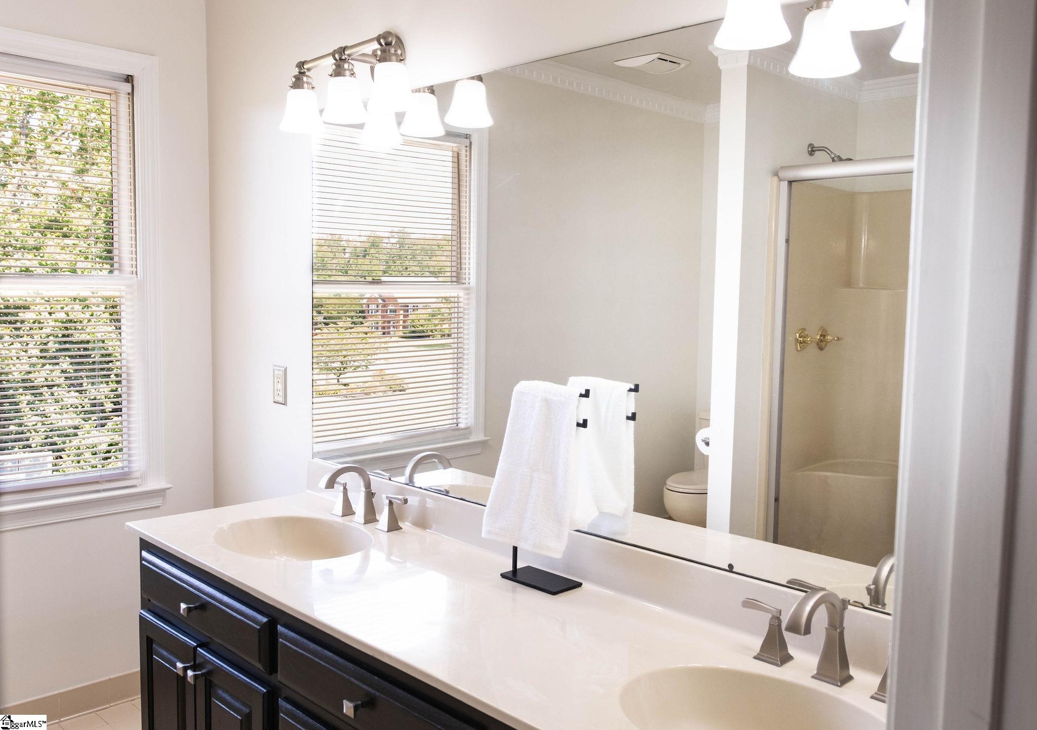 106 Knoll Creek Drive Simpsonville, SC 29680