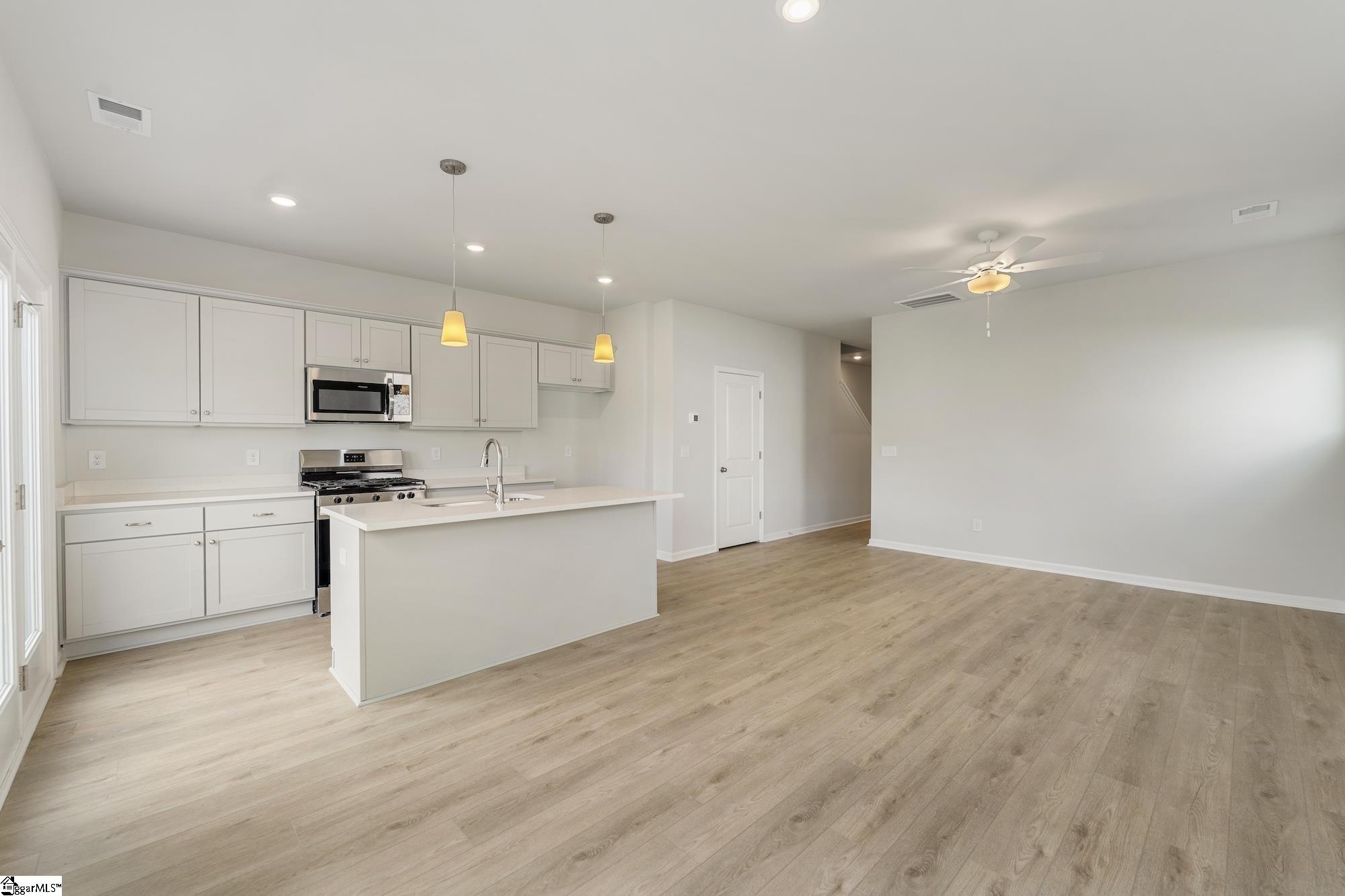 25 Nonnington Way Taylors, SC 29687