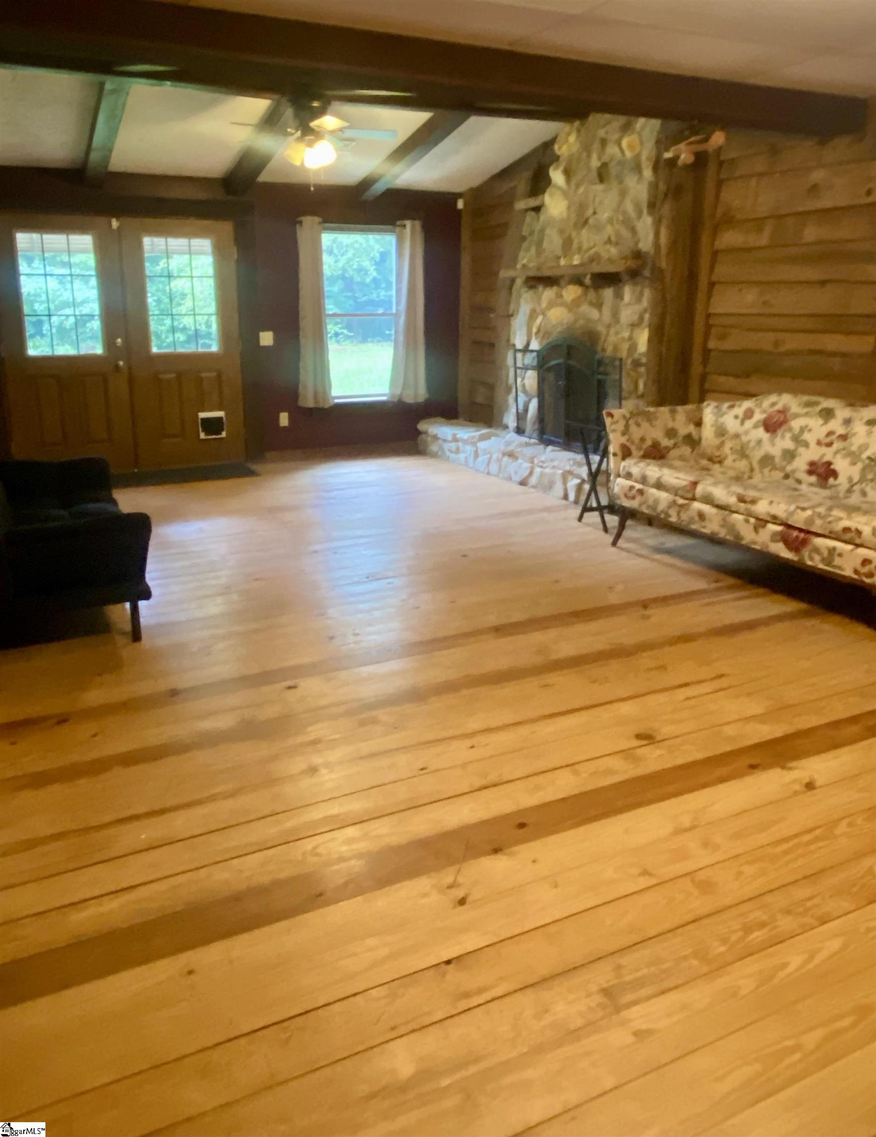 775 Buck Creek Road Chesnee, SC 29232