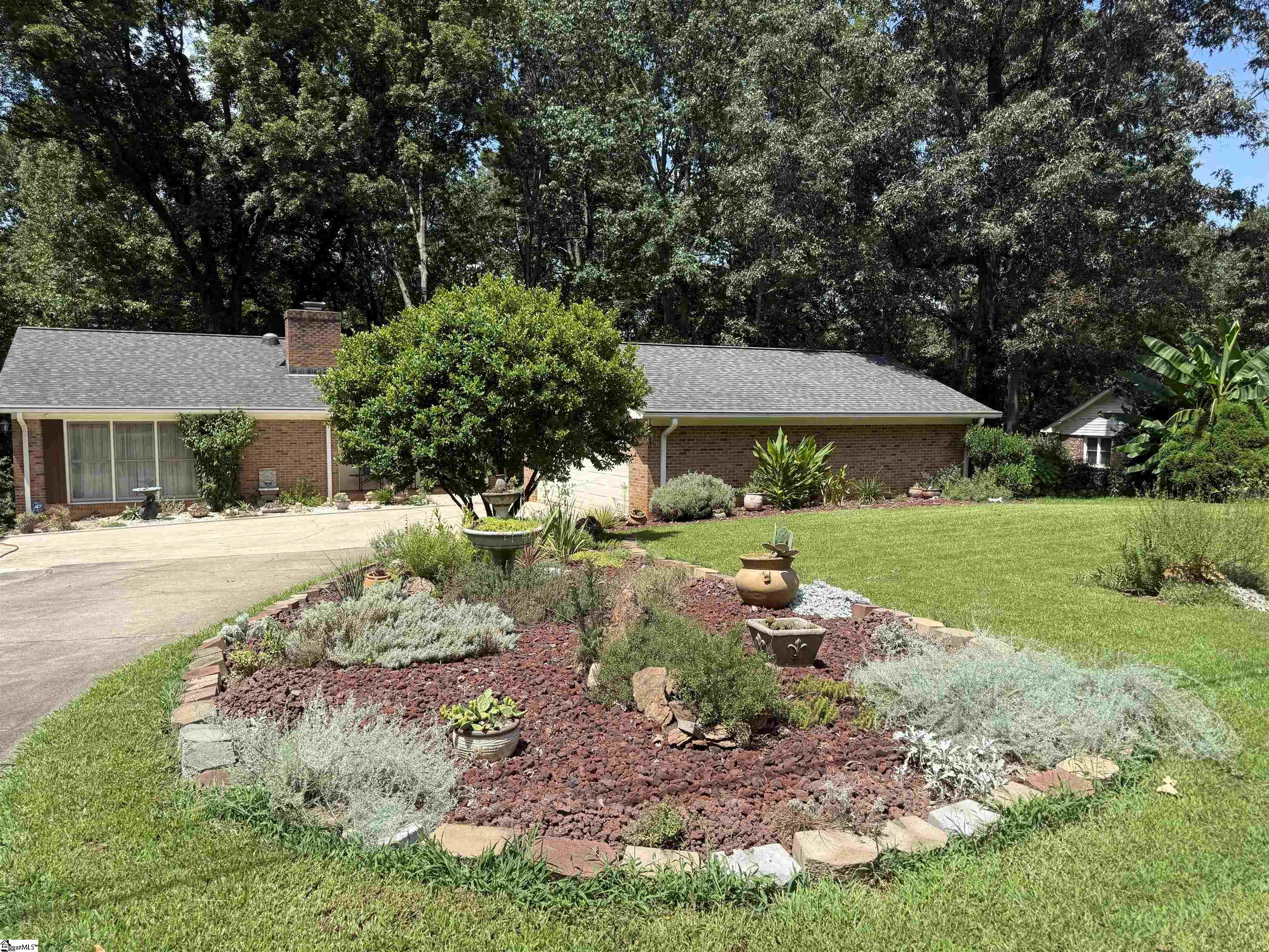 223 Covington Road Greenville, SC 29617-2007