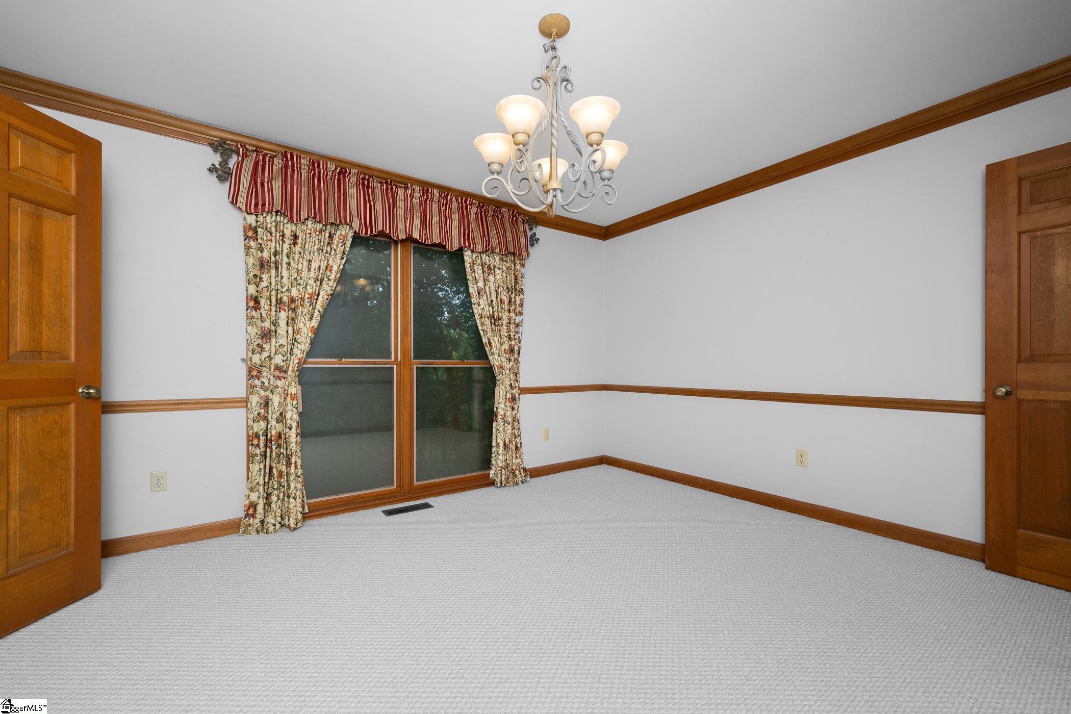 223 Covington Road Greenville, SC 29617-2007