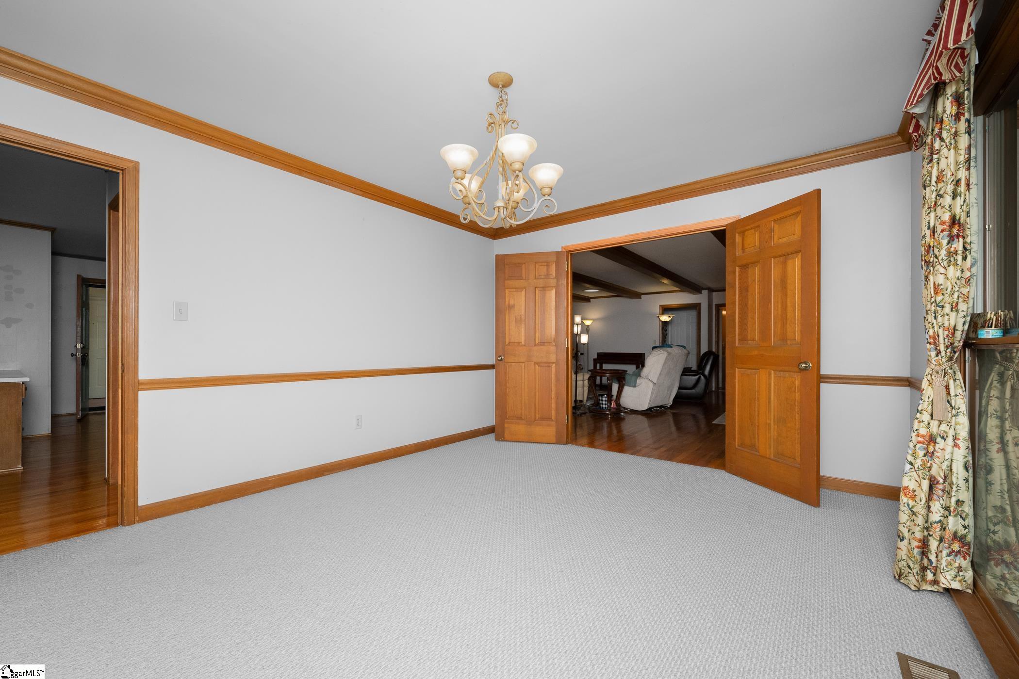 223 Covington Road Greenville, SC 29617-2007