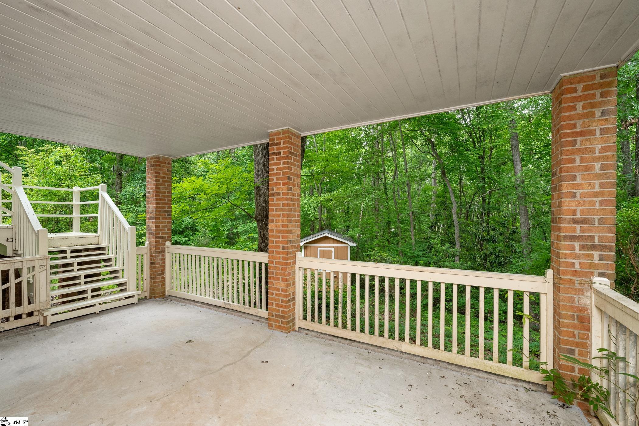 223 Covington Road Greenville, SC 29617-2007
