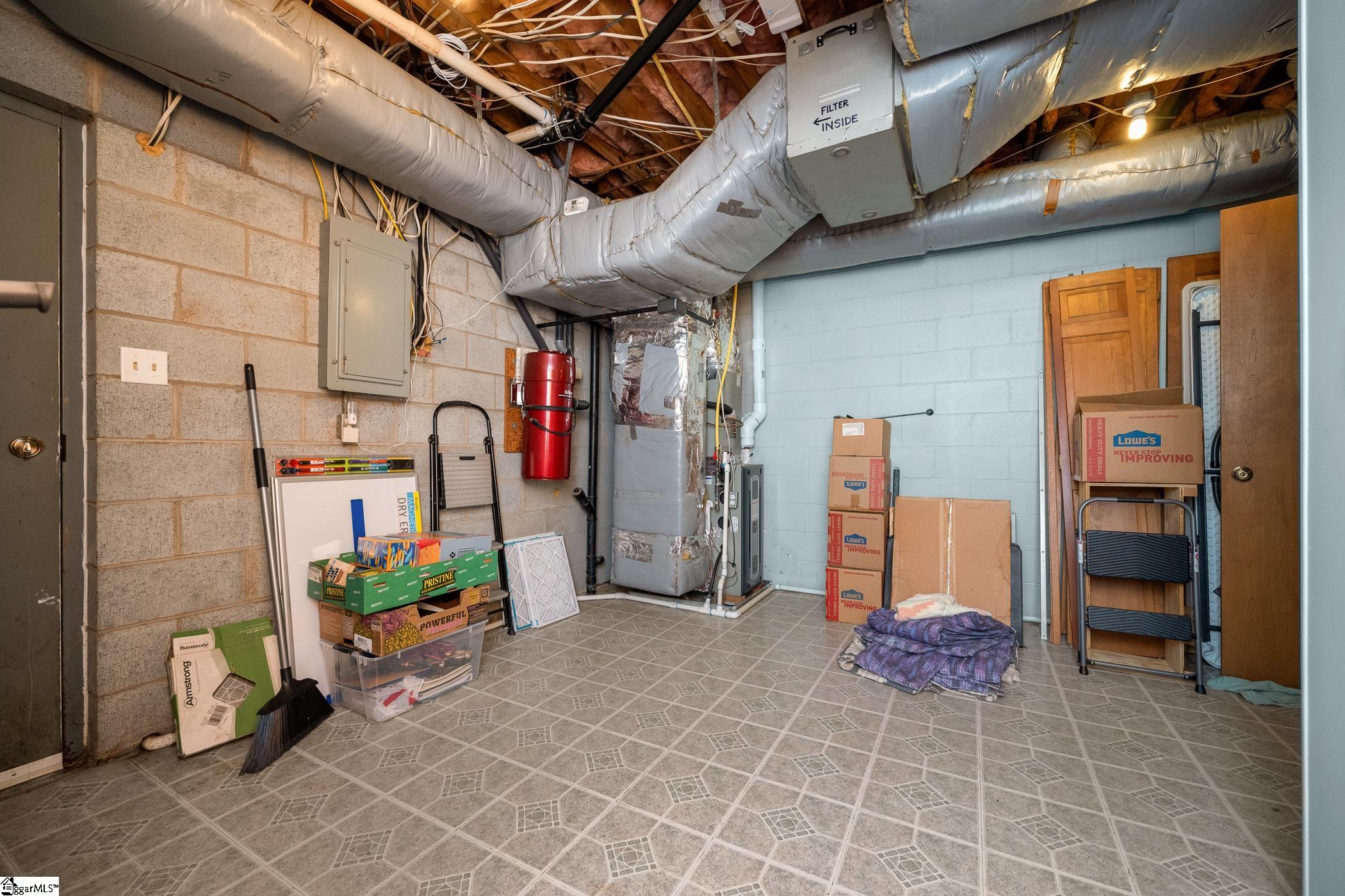 223 Covington Road Greenville, SC 29617-2007