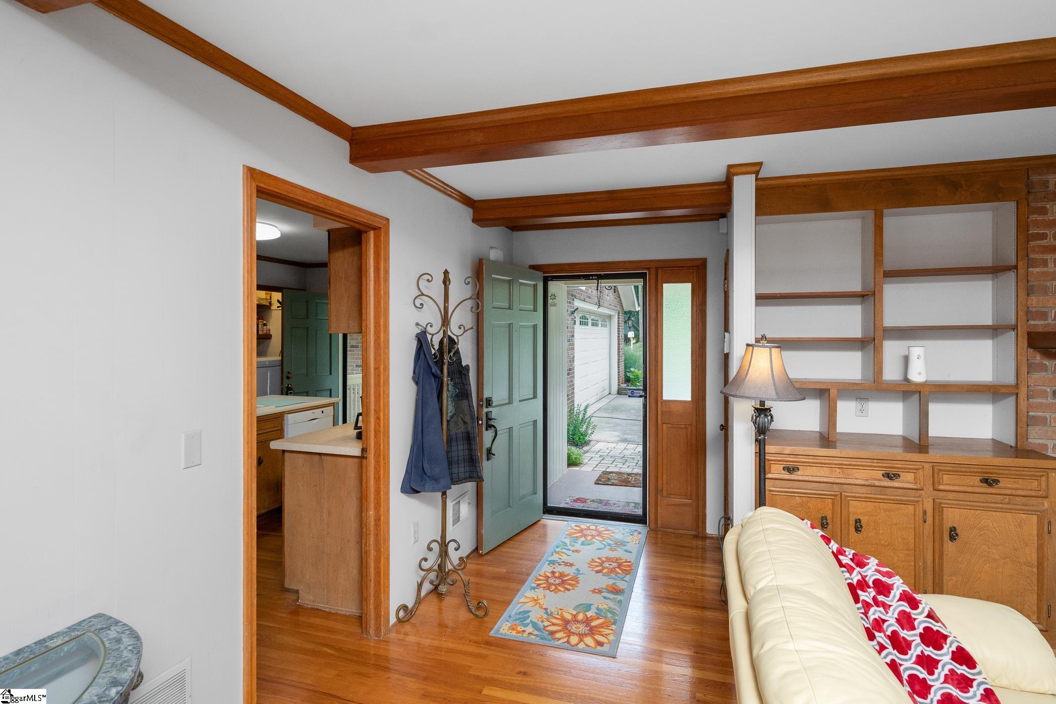 223 Covington Road Greenville, SC 29617-2007