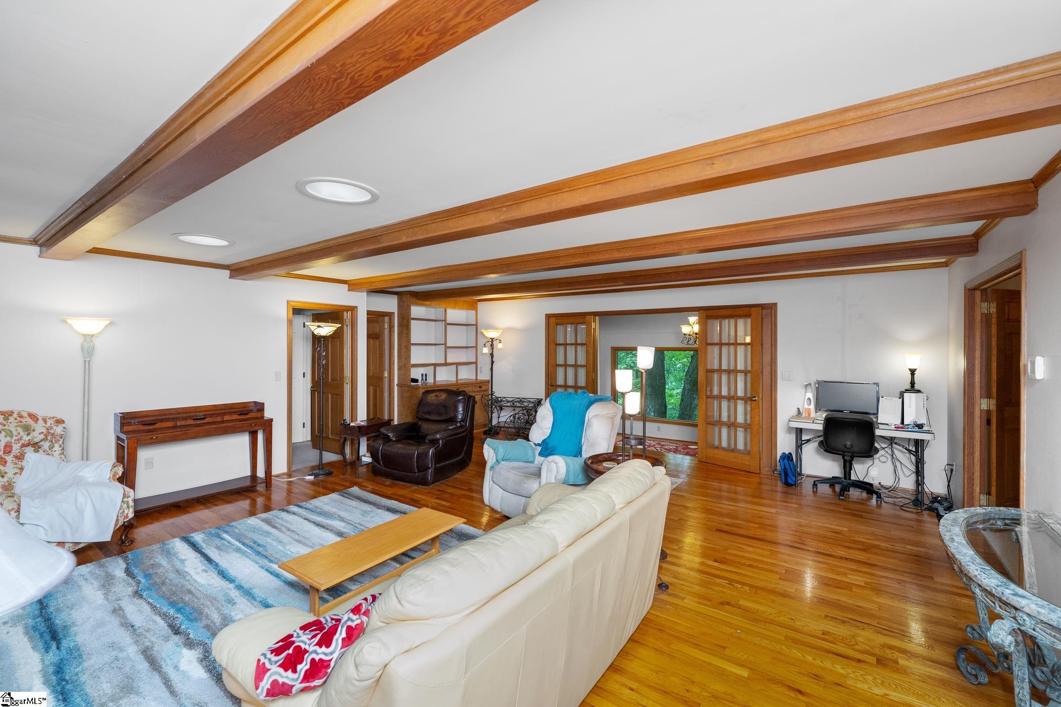 223 Covington Road Greenville, SC 29617-2007
