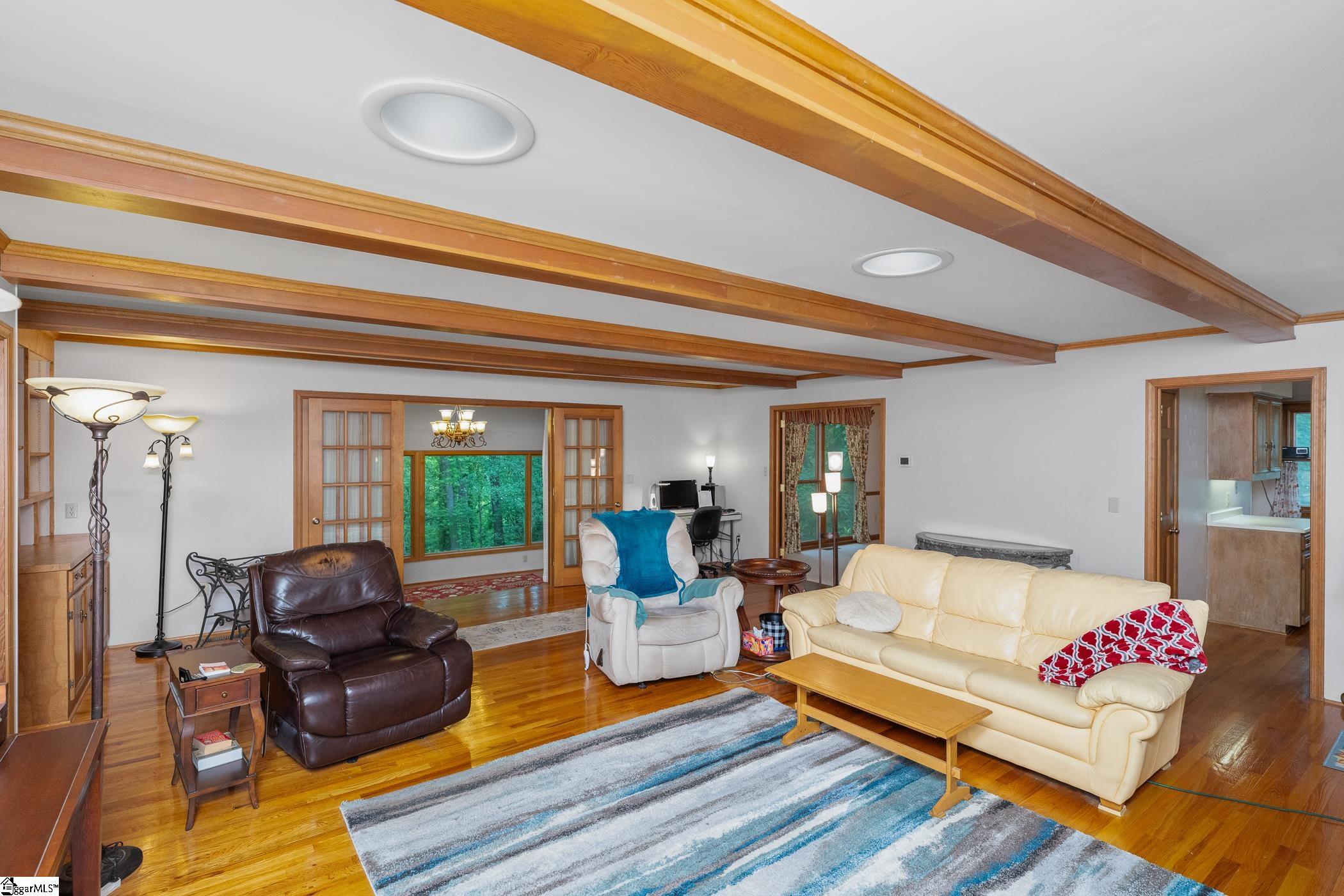 223 Covington Road Greenville, SC 29617-2007