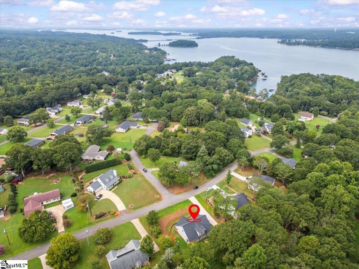 114 Lake Forest Circle Anderson, SC 29625