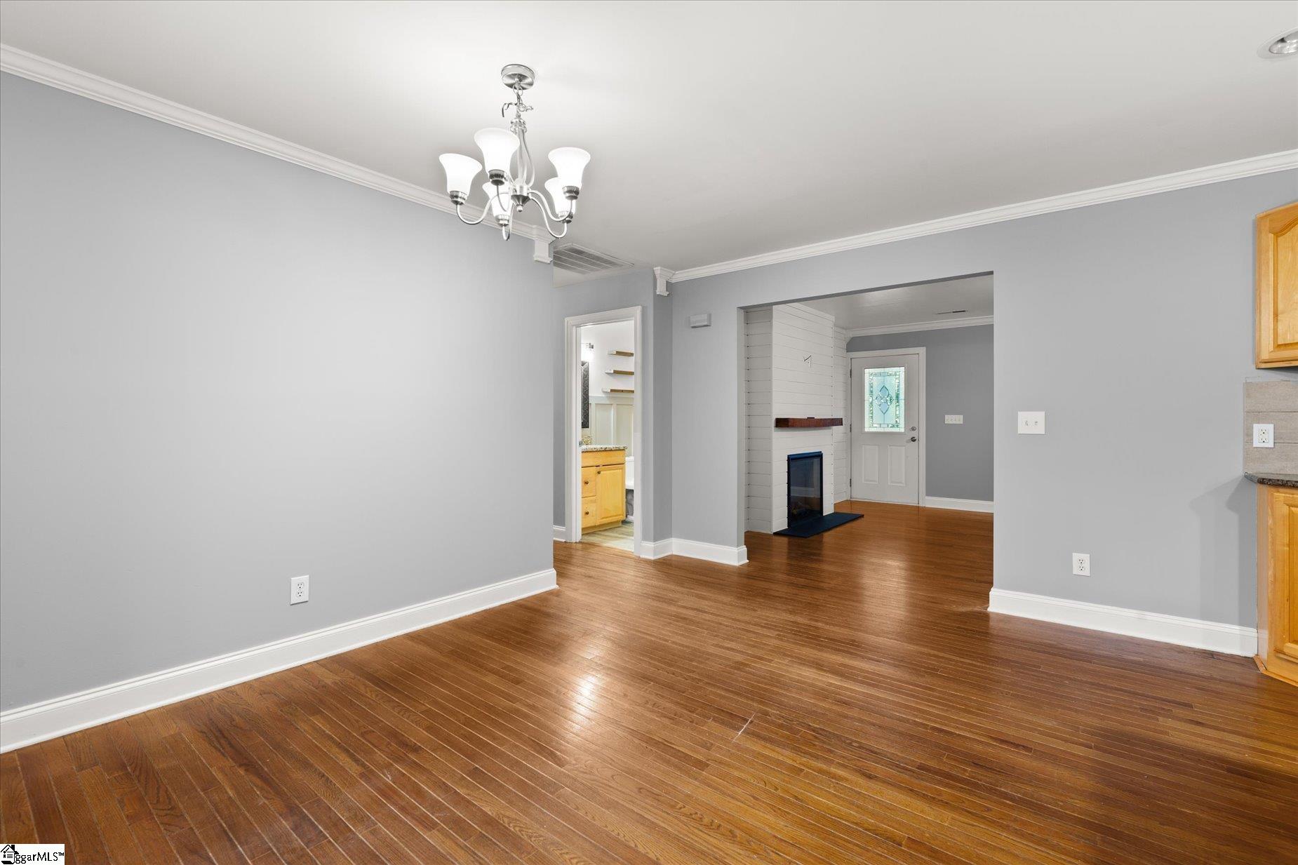 38 Jesse Court Taylors, SC 29687-6714